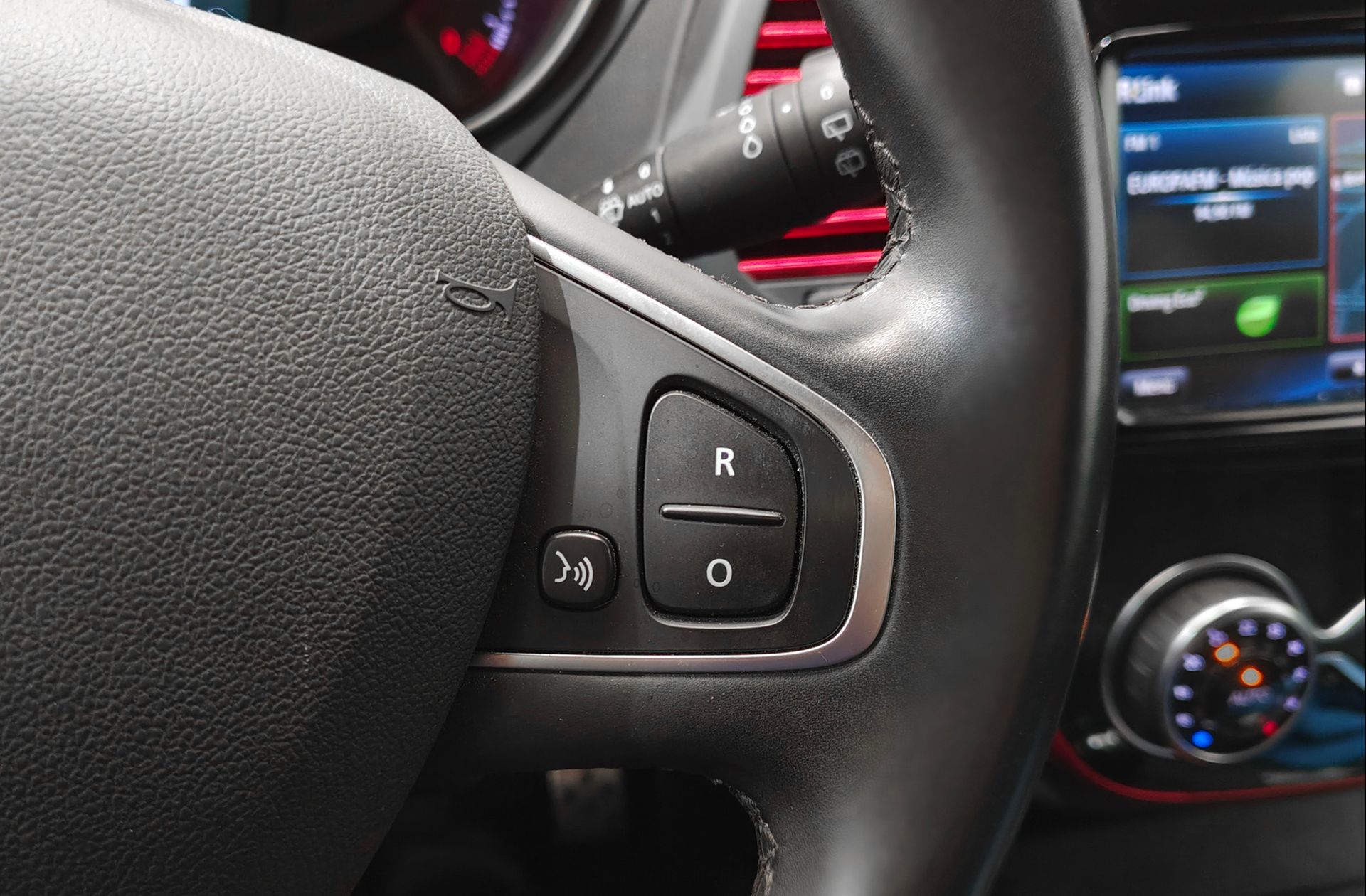 Renault Captur Xmod Energy TCe - foto 27