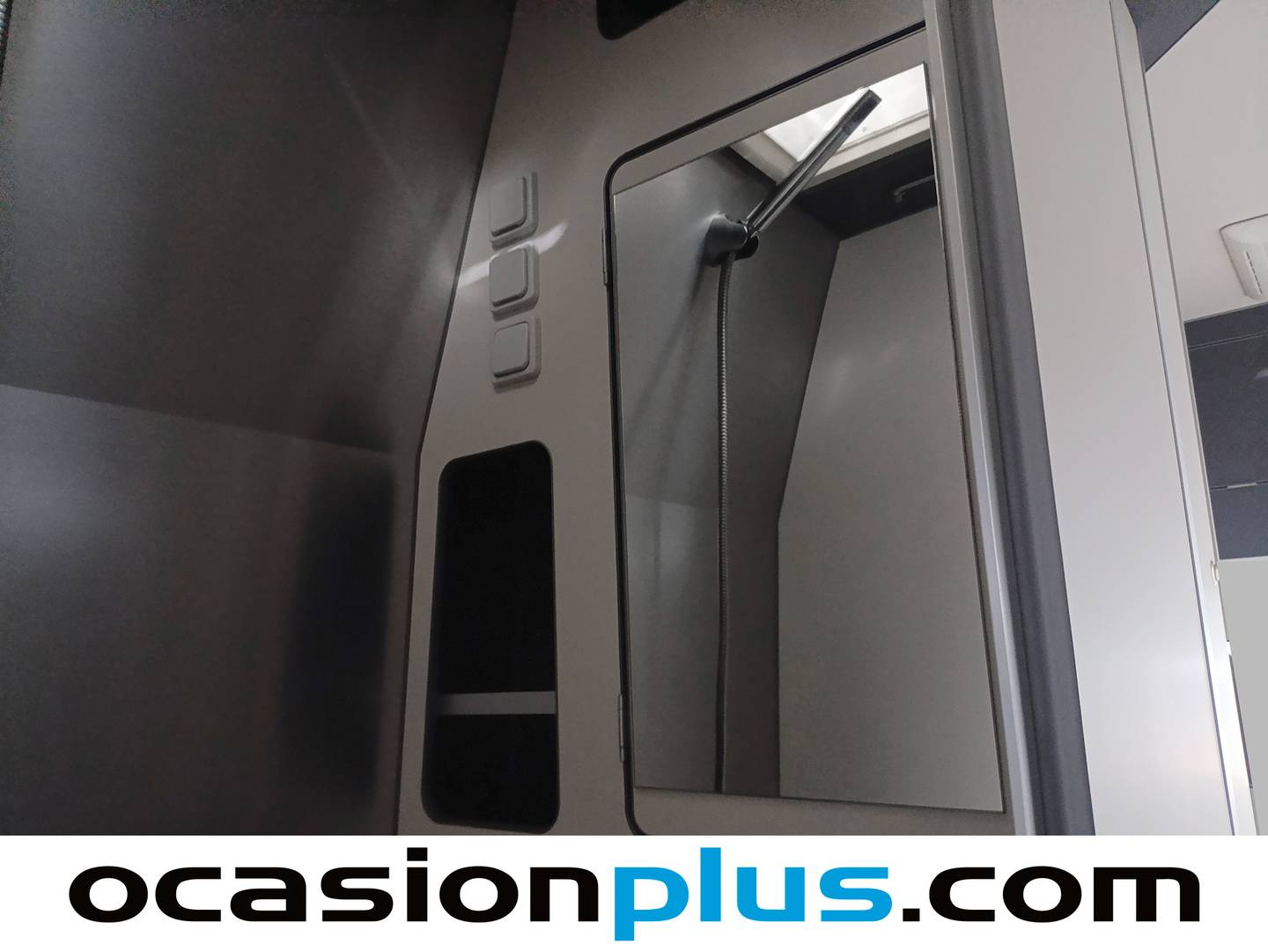 Equipamiento del Fiat Ducato Fiat Ducato Furgón Maxi 35 L4 H3 2.3 1FA  (160 CV)