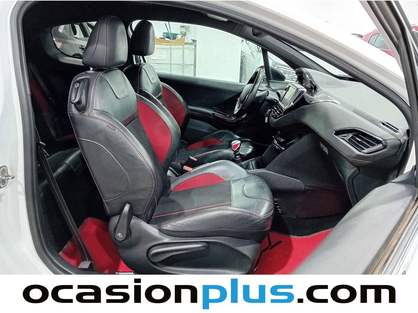 Foto Peugeot 208 Peugeot 208 1.6 GTi (208 CV)