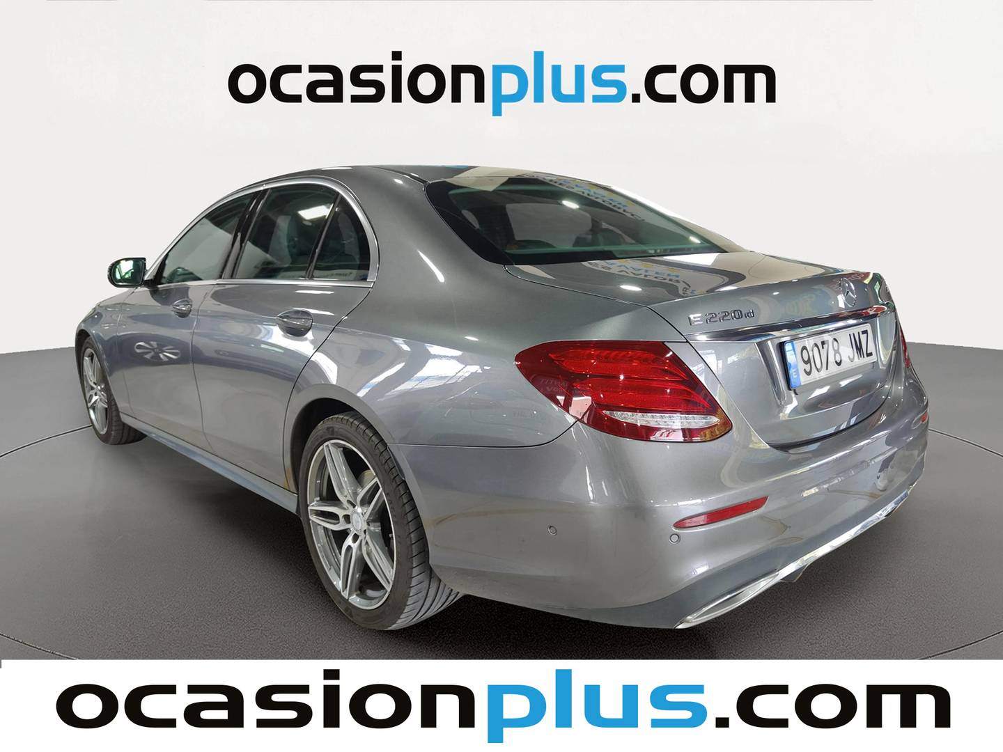 Foto trasera Mercedes Clase E Mercedes Clase E E 220 d (194 CV) Pack AMG derecha