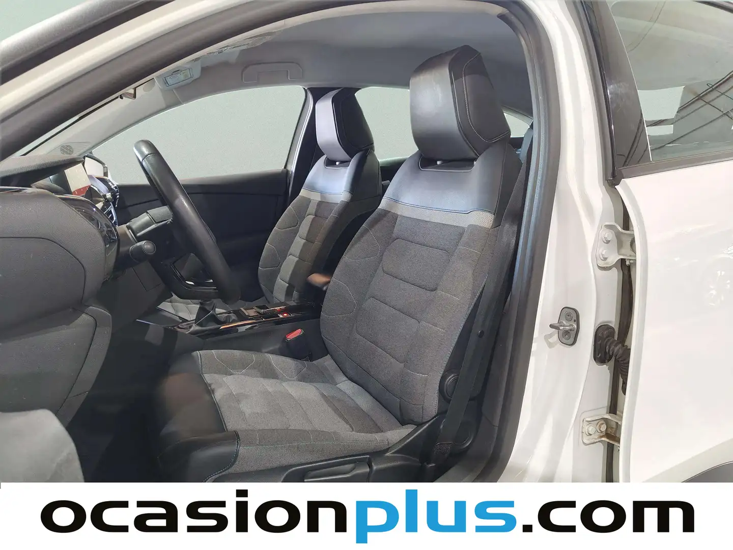 Foto Citroën C4 Citroen C4 PureTech 130 S&S 6v Feel Pack (130 CV)