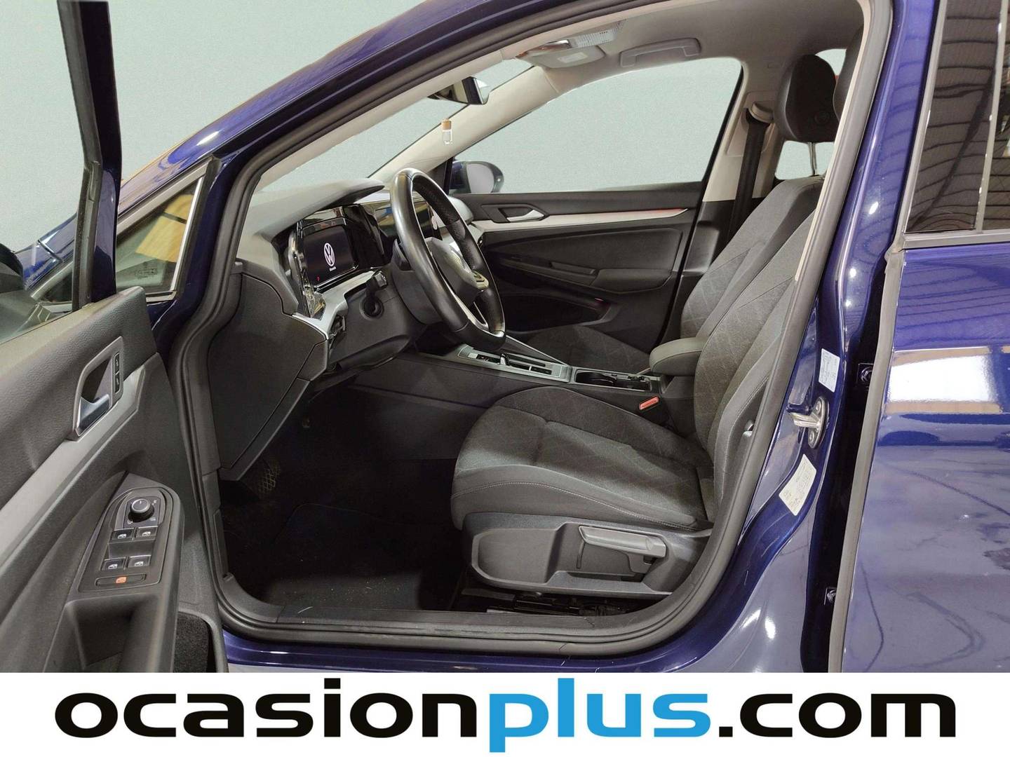 Foto asientos delanteros Volkswagen Golf Volkswagen Golf Life 1.0 eTSI (110 CV) DSG