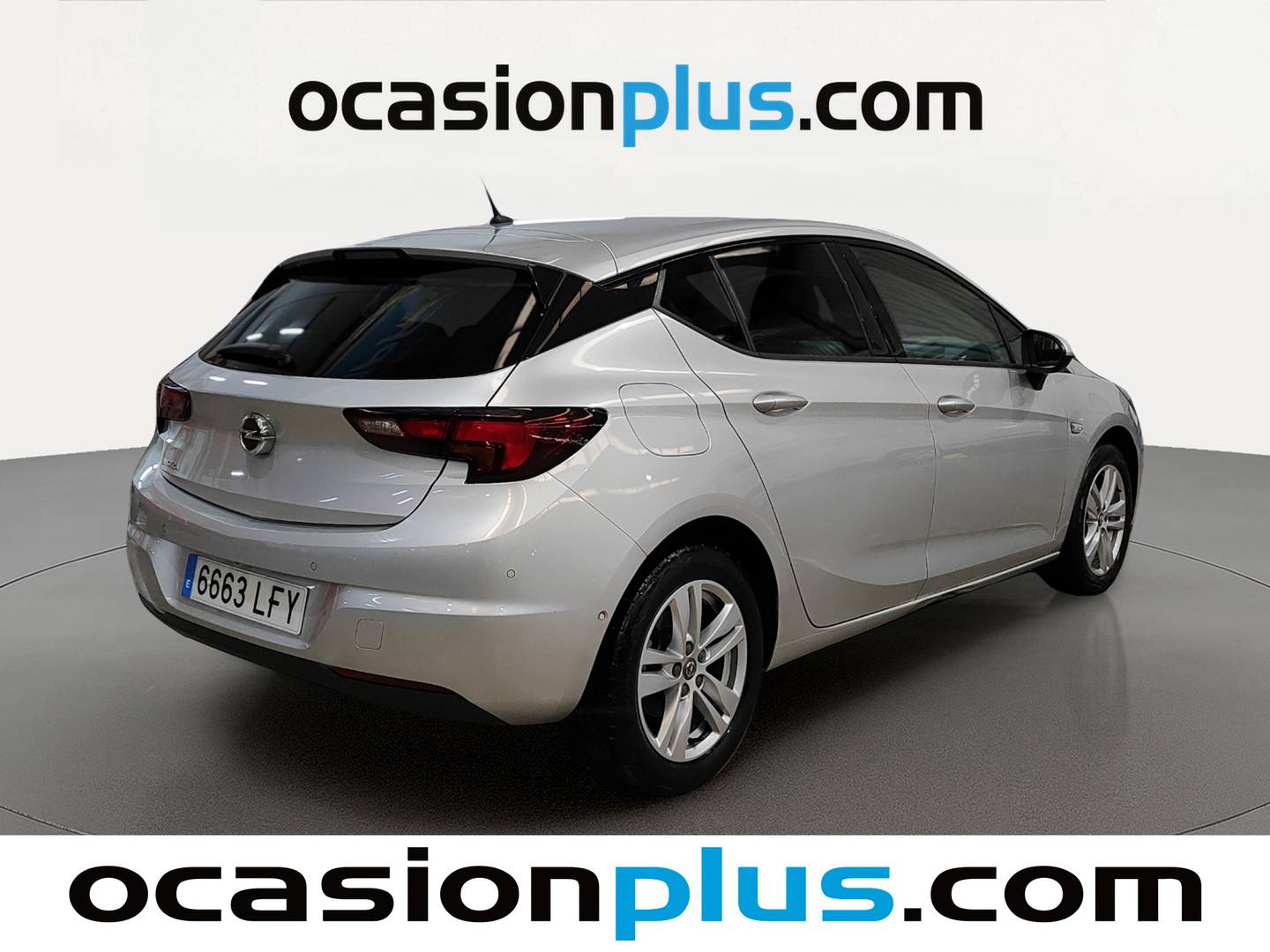 Foto trasera Opel Astra Opel Astra 1.2 Turbo SHL GS Line (110 CV) izquierda