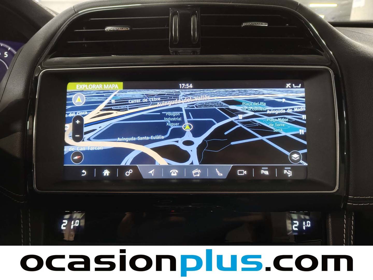 Foto Jaguar F-Pace Jaguar F-PACE 2.0T i4 R-Sport AWD Auto 221 kW (300 CV)