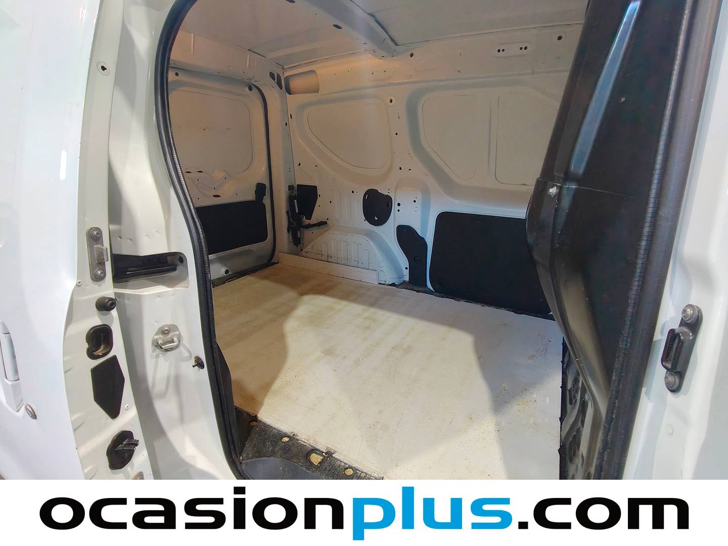 Fotos maletero Dacia Dokker Dacia Dokker Van Essential dCi (75 CV)