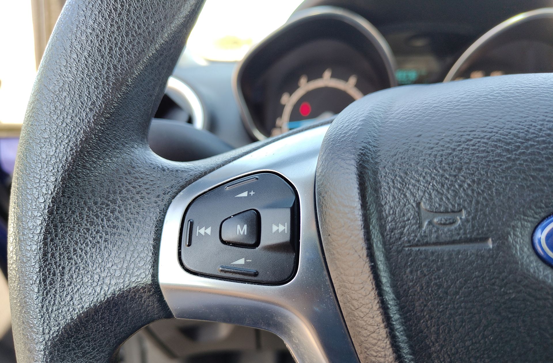 Ford Fiesta 1.25 Duratec Trend - foto 23