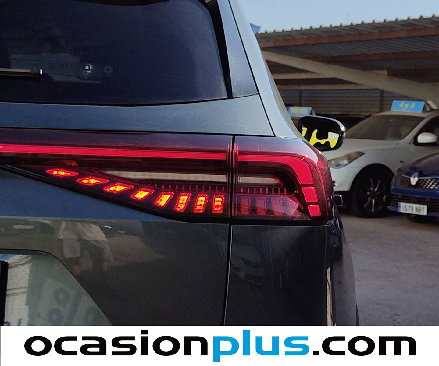 EBRO S800 EBRO S800 1.6 TGDI Premium DCT (147 CV) 7 Plazas gasolina