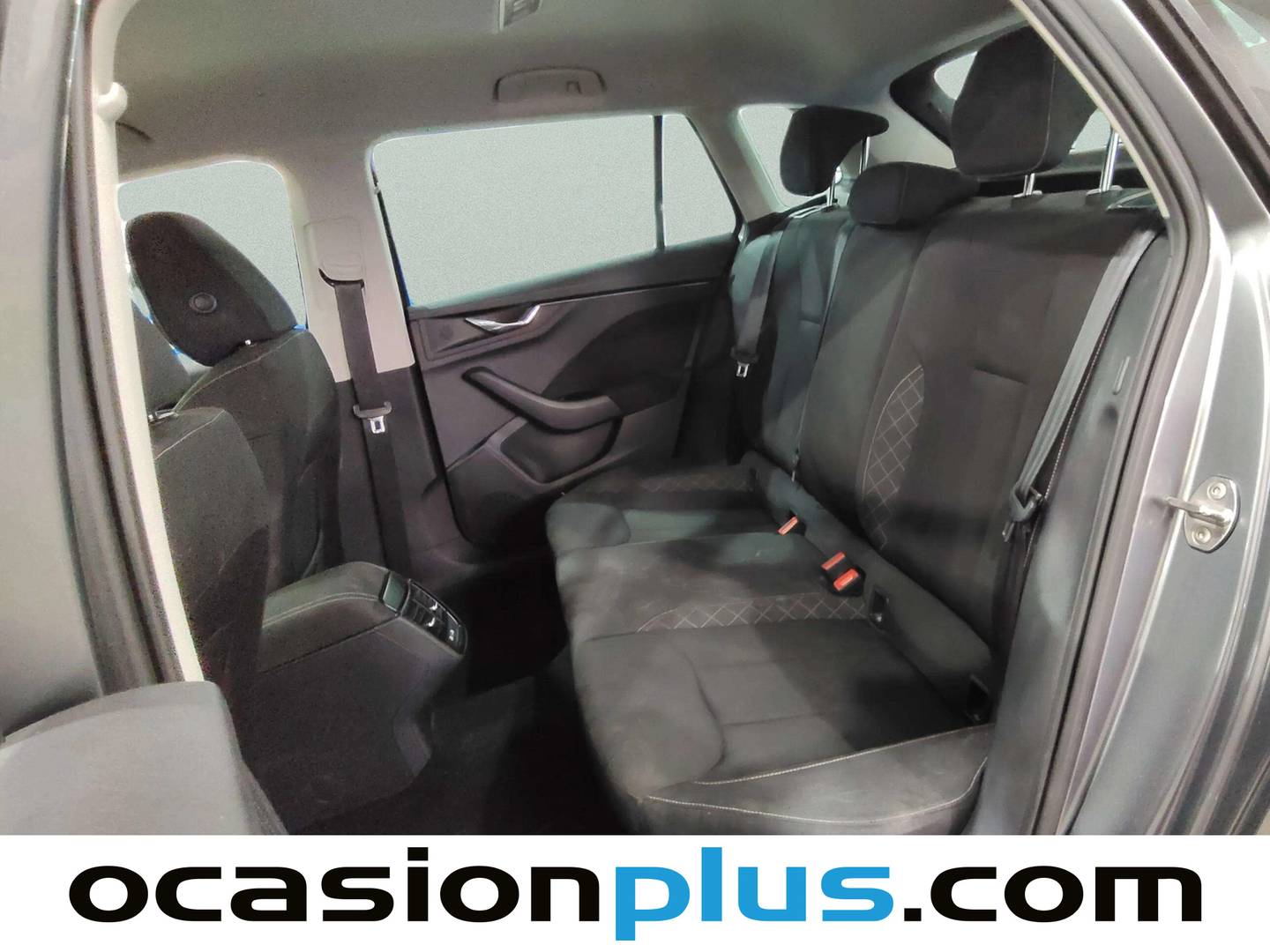Foto asientos traseros Skoda Kamiq Skoda Kamiq 1.0 TSI Ambition (110 CV)