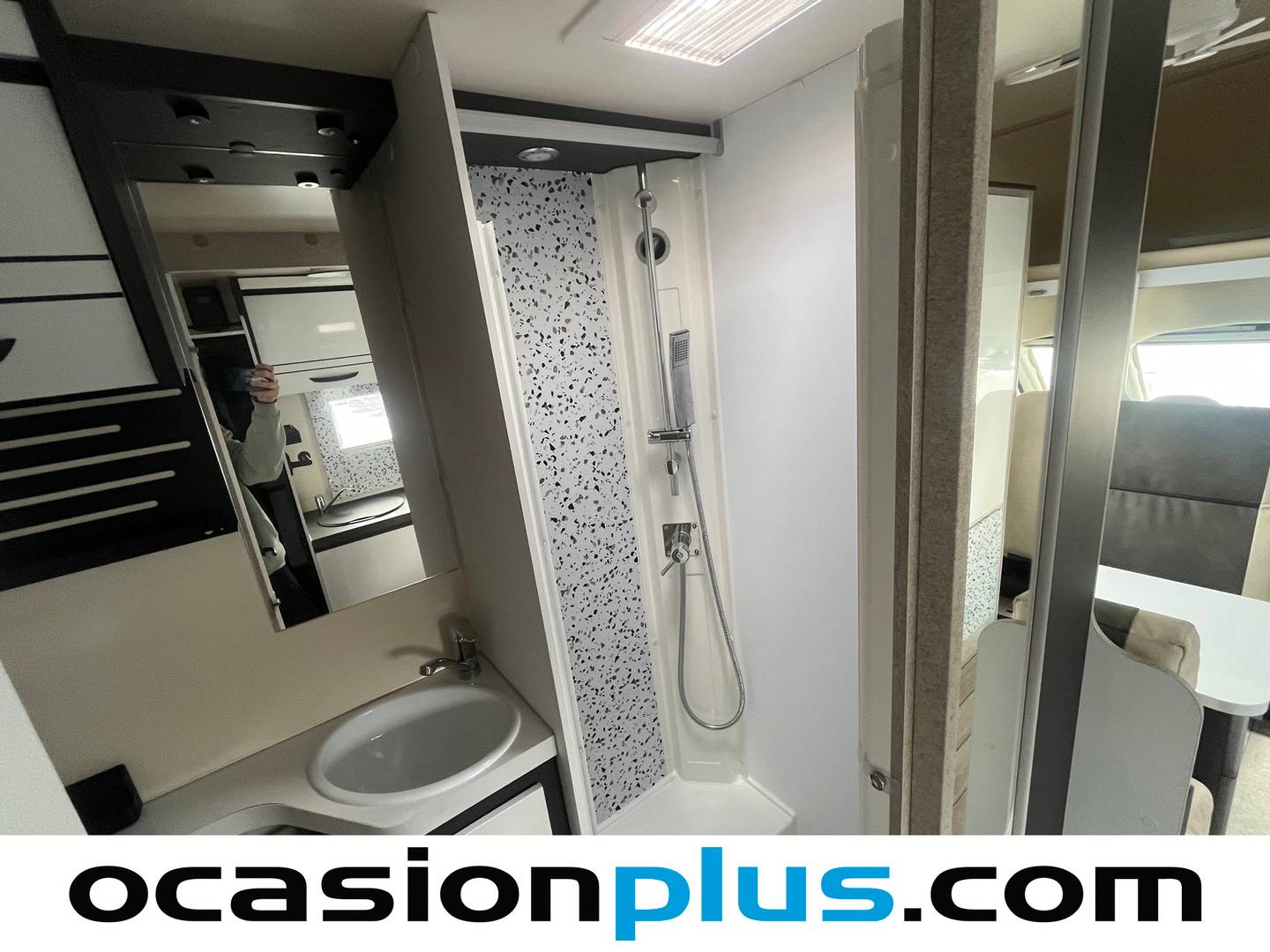 Foto McLouis Glamys McLouis Glamys 320 (165 CV)