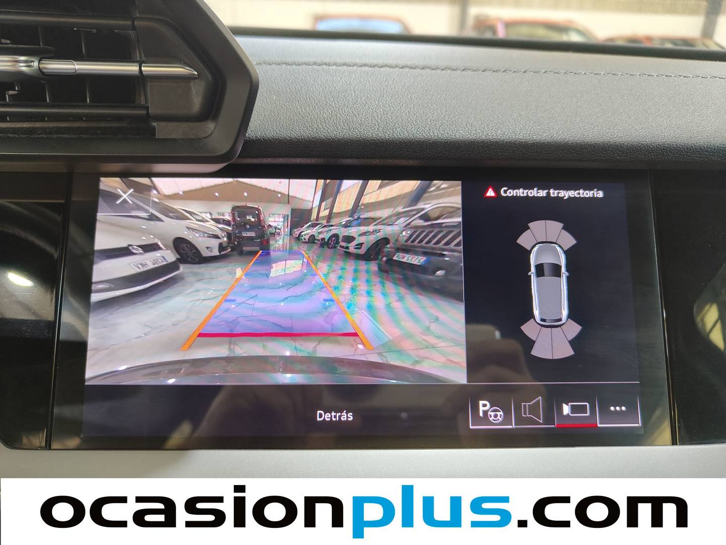 Equipamiento del Audi A3 Audi A3 Sportback Sportback Genuine edition 30 TDI (116 CV)