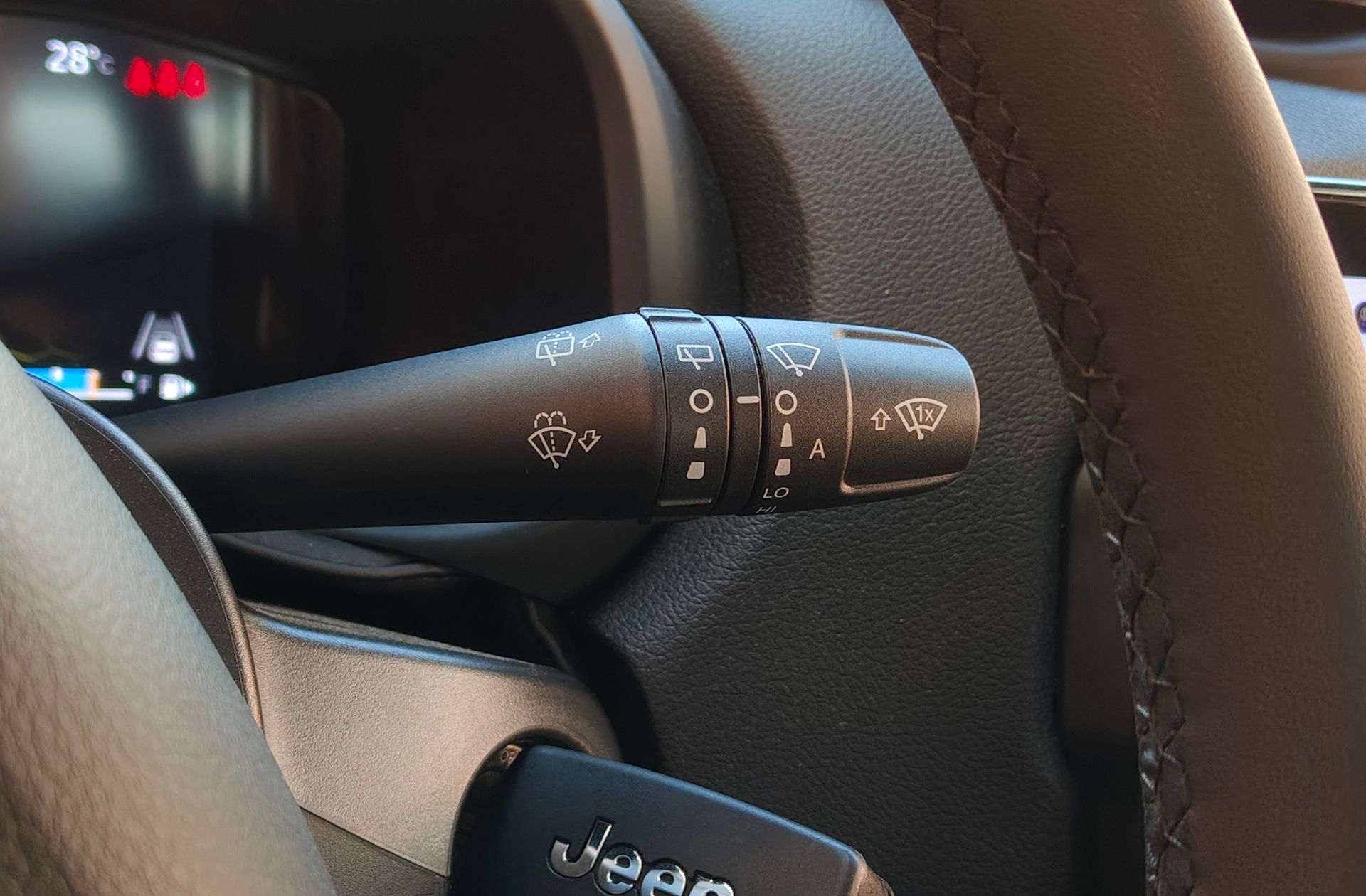 Jeep Renegade eHybrid 1.5 Altitude DCT - foto 26