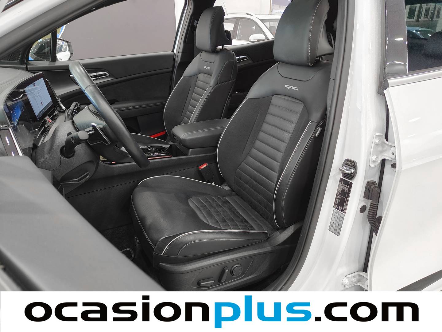 Foto asientos delanteros KIA Sportage KIA Sportage 1.6 T-GDi HEV GT Line Auto (215 CV)