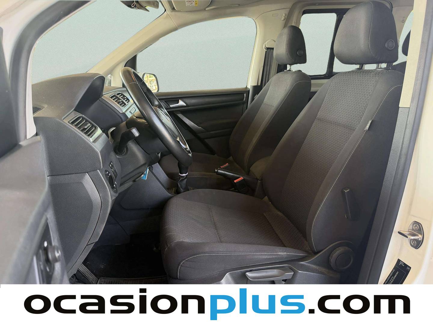 Foto asientos delanteros Volkswagen Caddy Volkswagen Caddy Maxi Trendline 2.0 TDI BMT (102 CV) 7 plazas