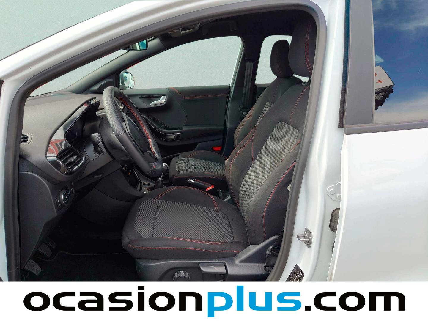 Foto asientos delanteros Ford Puma Ford Puma 1.0 EcoBoost MHEV ST-Line Design (125 CV)