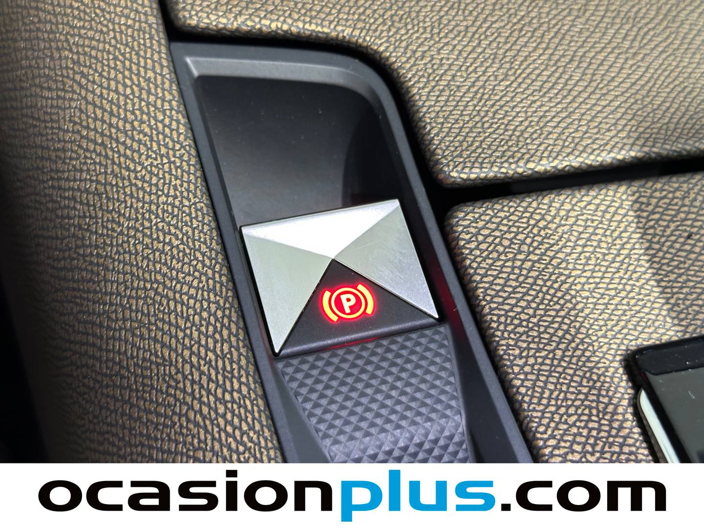 DS DS 7 Crossback DS DS7 Crossback BlueHDi 180 So Chic Auto (180 CV) automático