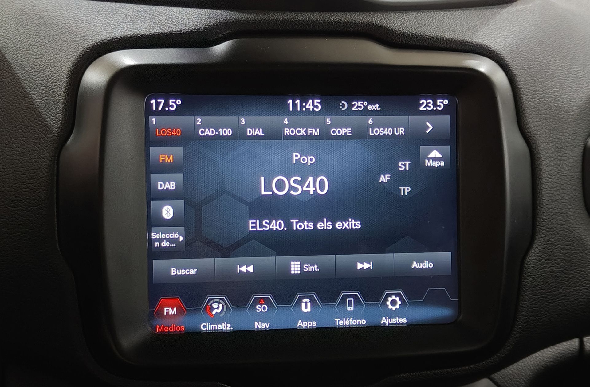 Jeep Renegade 1.6 MultiJet Limited 4x2 Ddct - foto 33