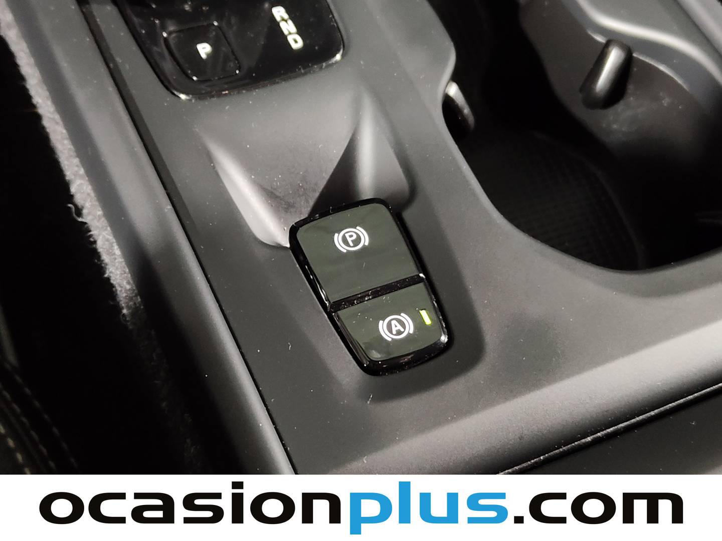 Volvo XC40 Volvo XC40 T3 Momentum Auto (163 CV) automático