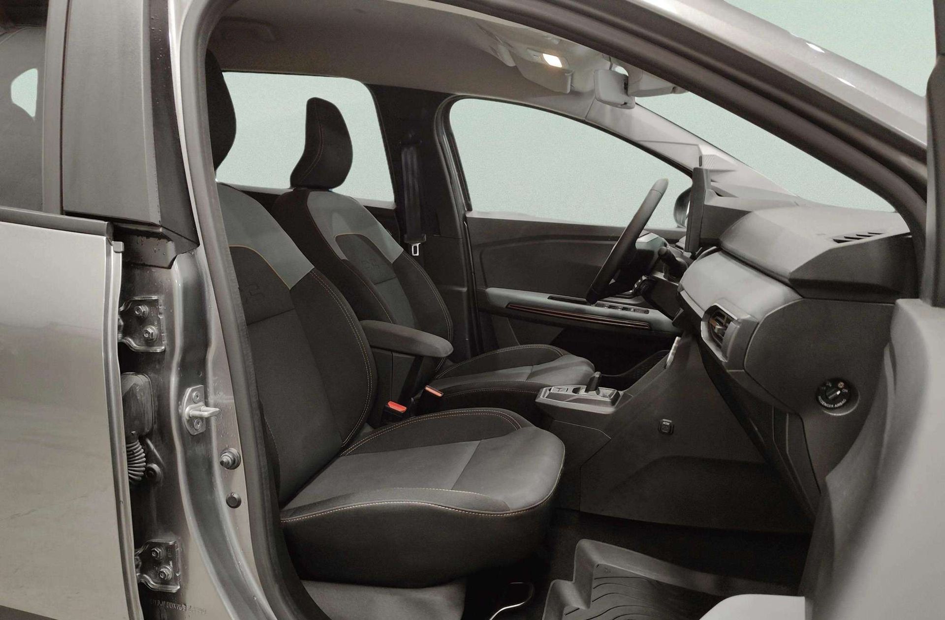 Dacia Jogger Extreme Hybrid 7 plazas - foto 21