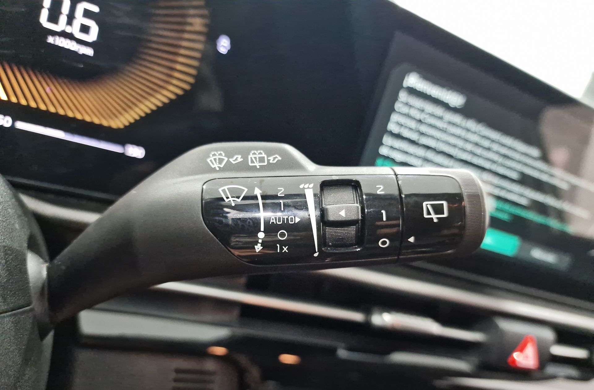 Kia Sportage 1.6 T-GDi Concept 4x2 - foto 31