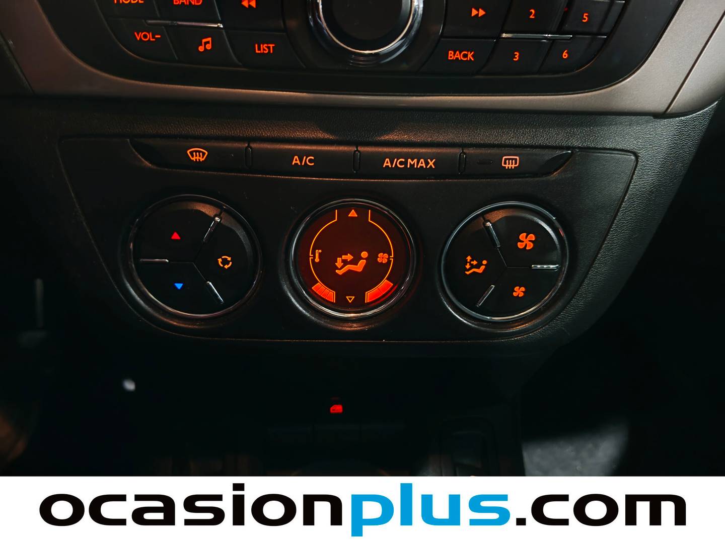 Foto Citroën C-Elysée Citroen C-Elysee BlueHDi 100 Exclusive (100 CV)