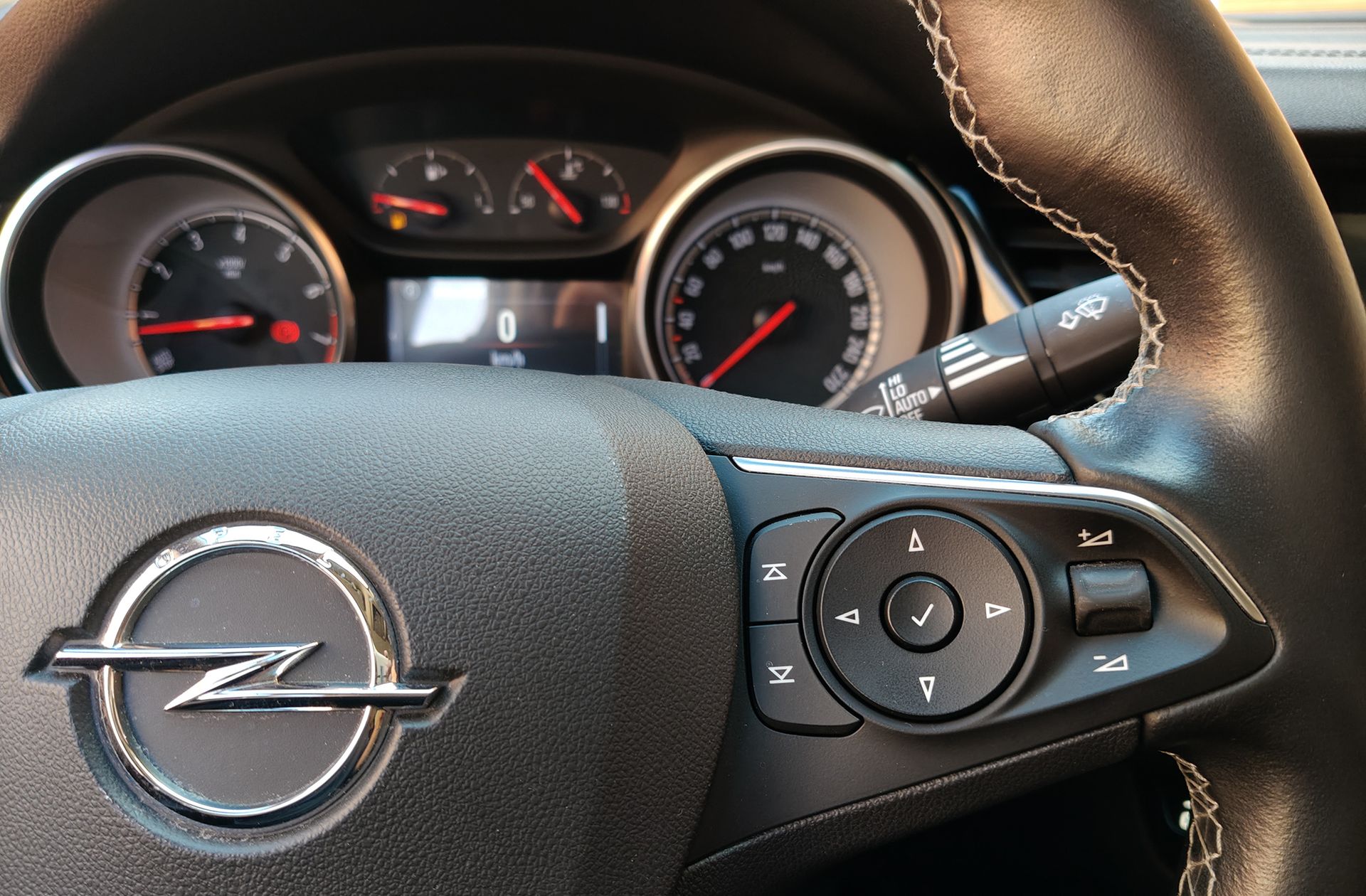 Opel Insignia GS 1.5 Turbo XFL ecoTEC Selective - foto 30
