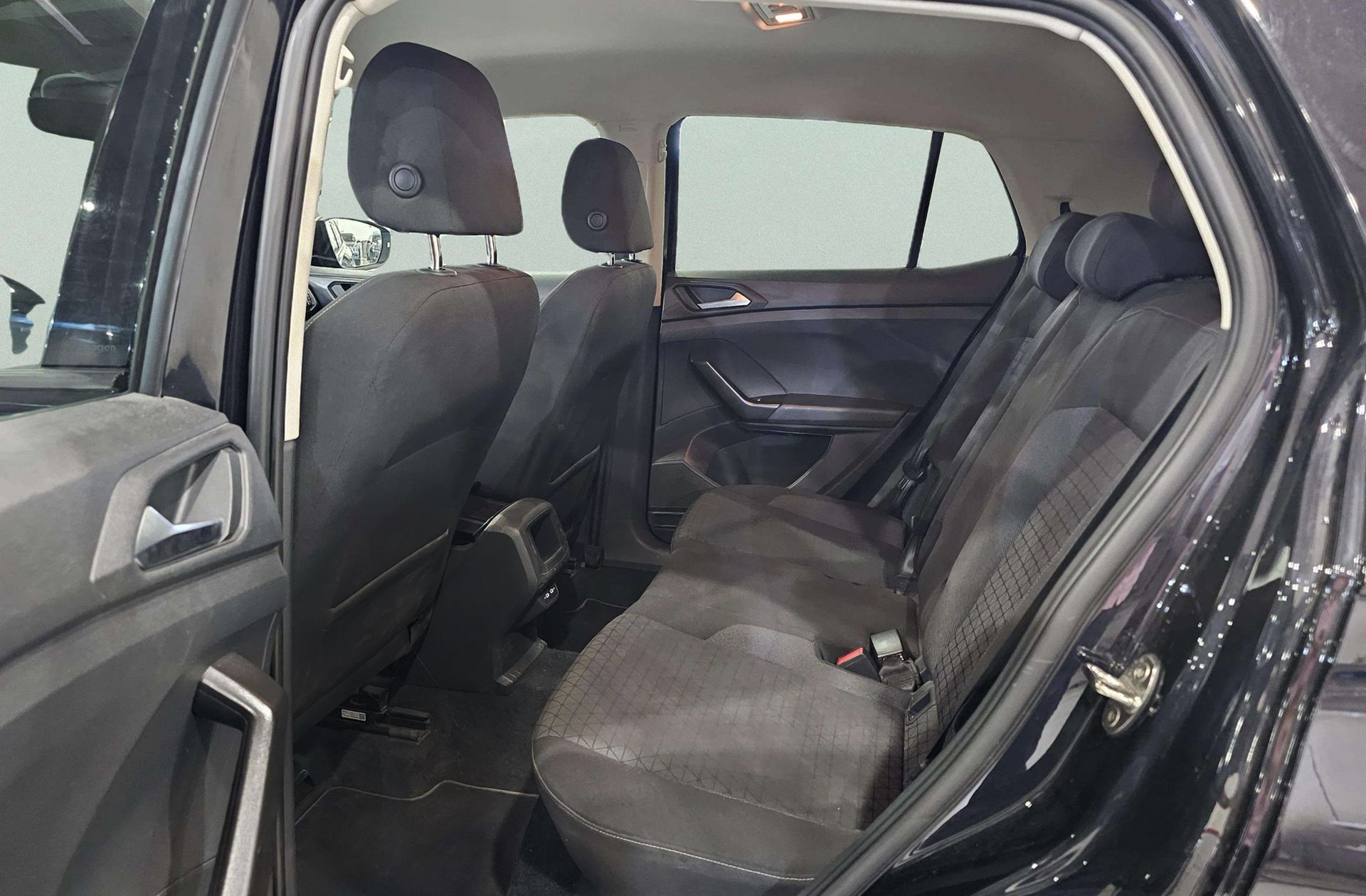 Volkswagen T-Cross Advance 1.0 TSI - foto 13
