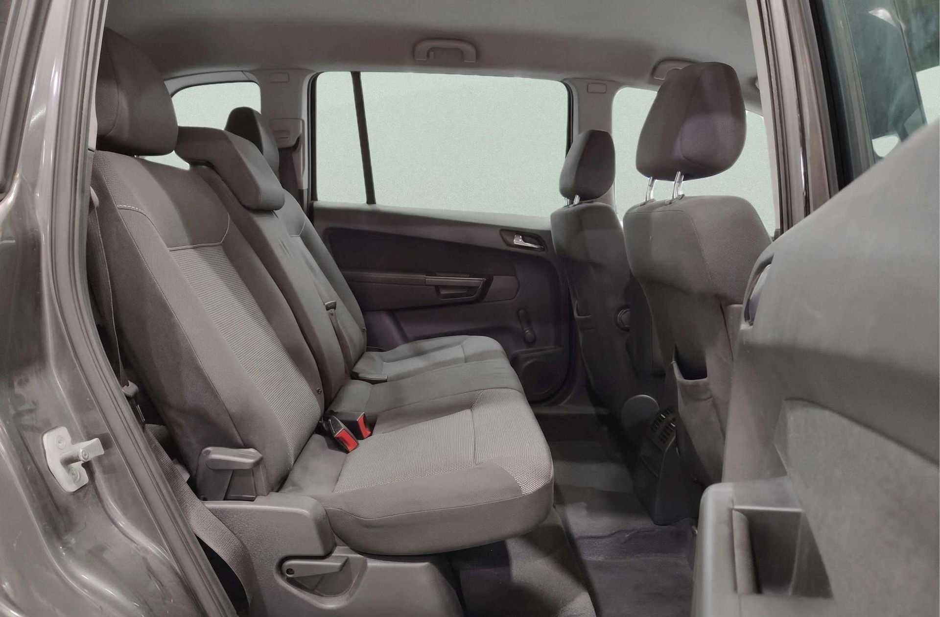 Opel Zafira 1.6 16v 111 Years 7 plazas - foto 17