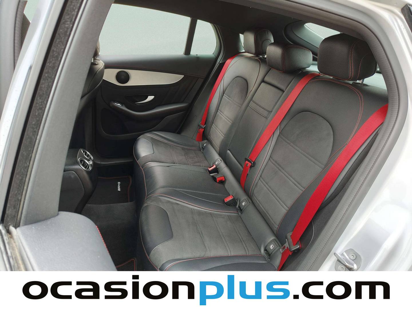 Foto asientos traseros Mercedes GLC Coupé Mercedes-Benz GLC Coupé AMG 43 4Matic (367 CV)