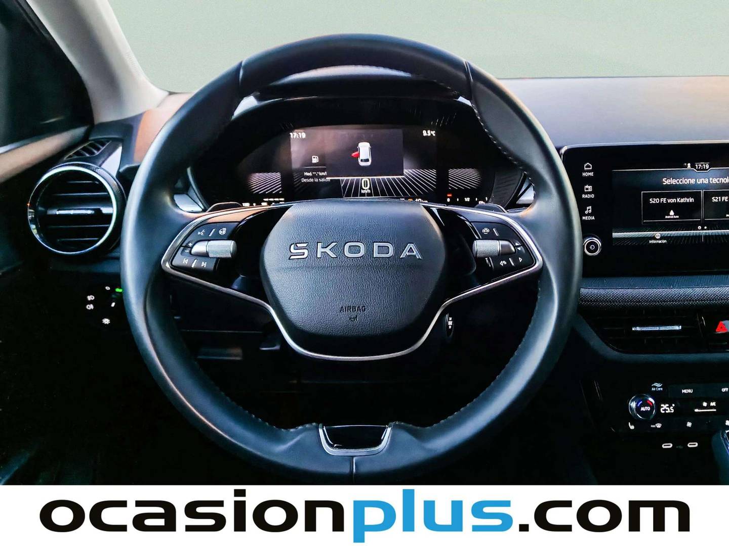 Foto Skoda Fabia Skoda Fabia 1.0 TSI Selection DSG (115 CV)