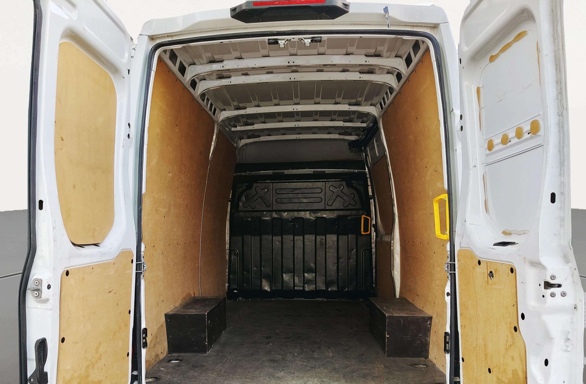 Iveco Daily Furgon 35S 16 V 3520L/H2 - foto 11