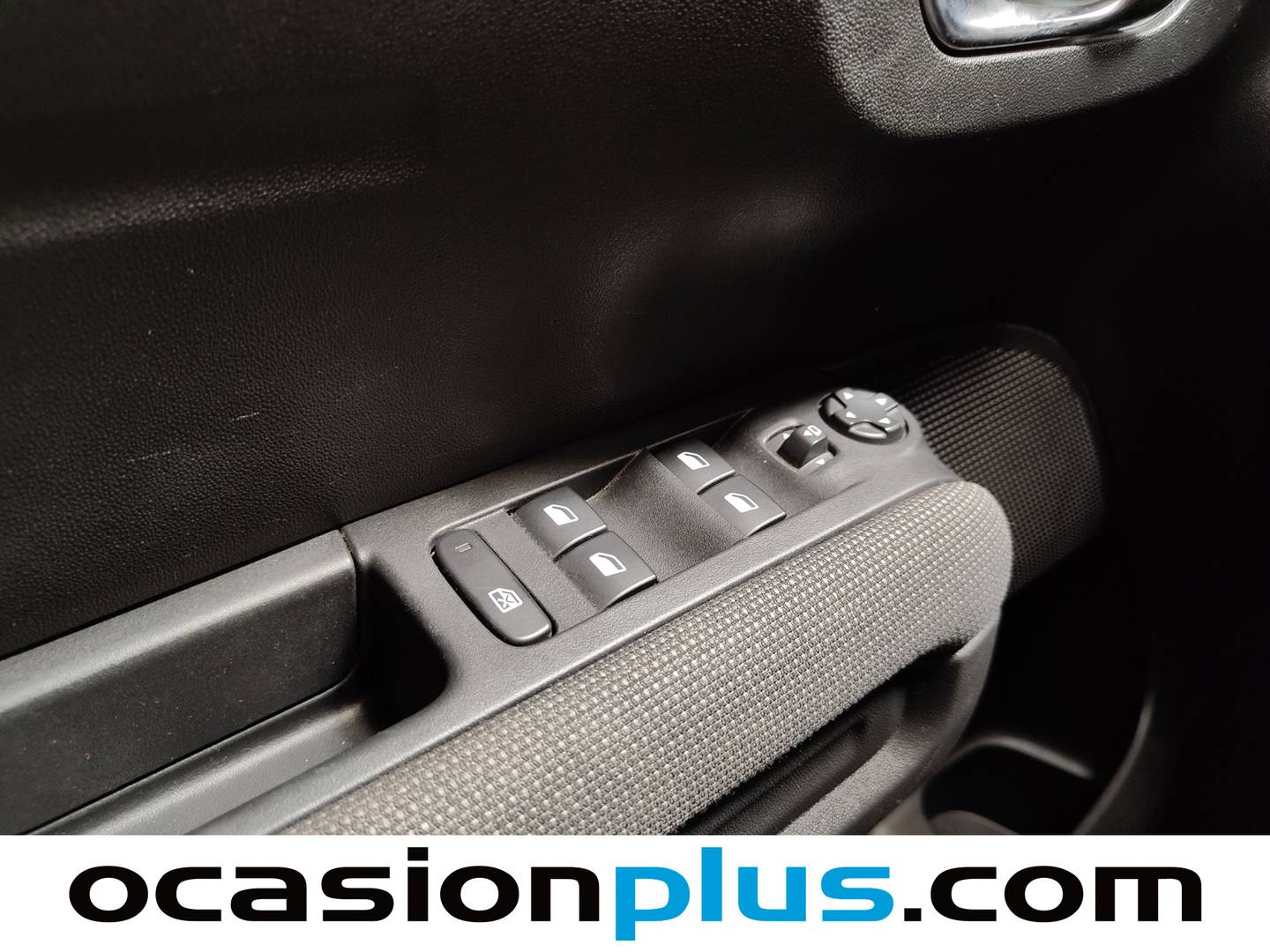 Citroën C3 Aircross Citroën C3 Aircross PureTech 110 S&S Plus (110 CV) gasolina