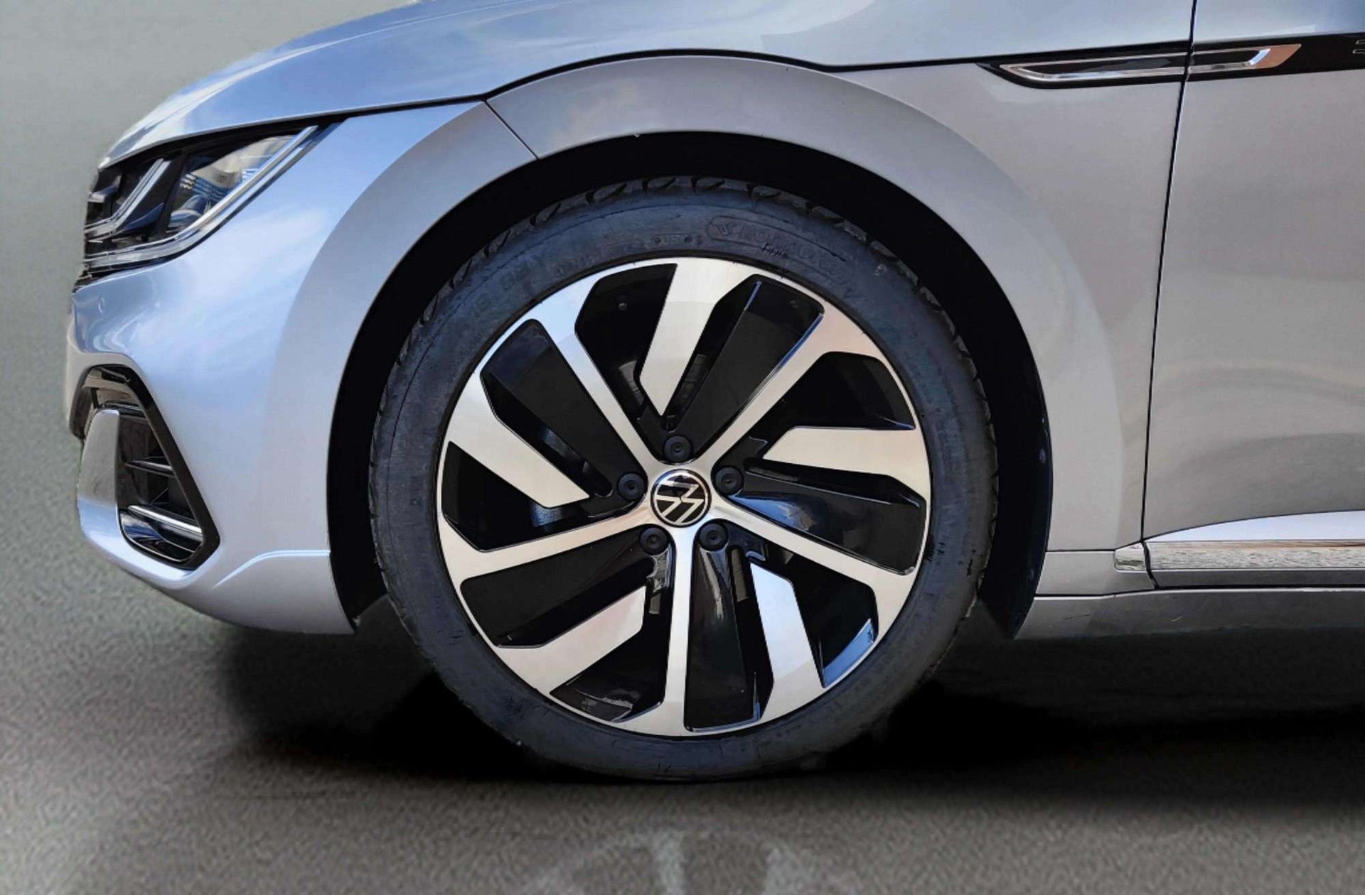 Volkswagen Arteon R-Line 2.0 TDI DSG - foto 37