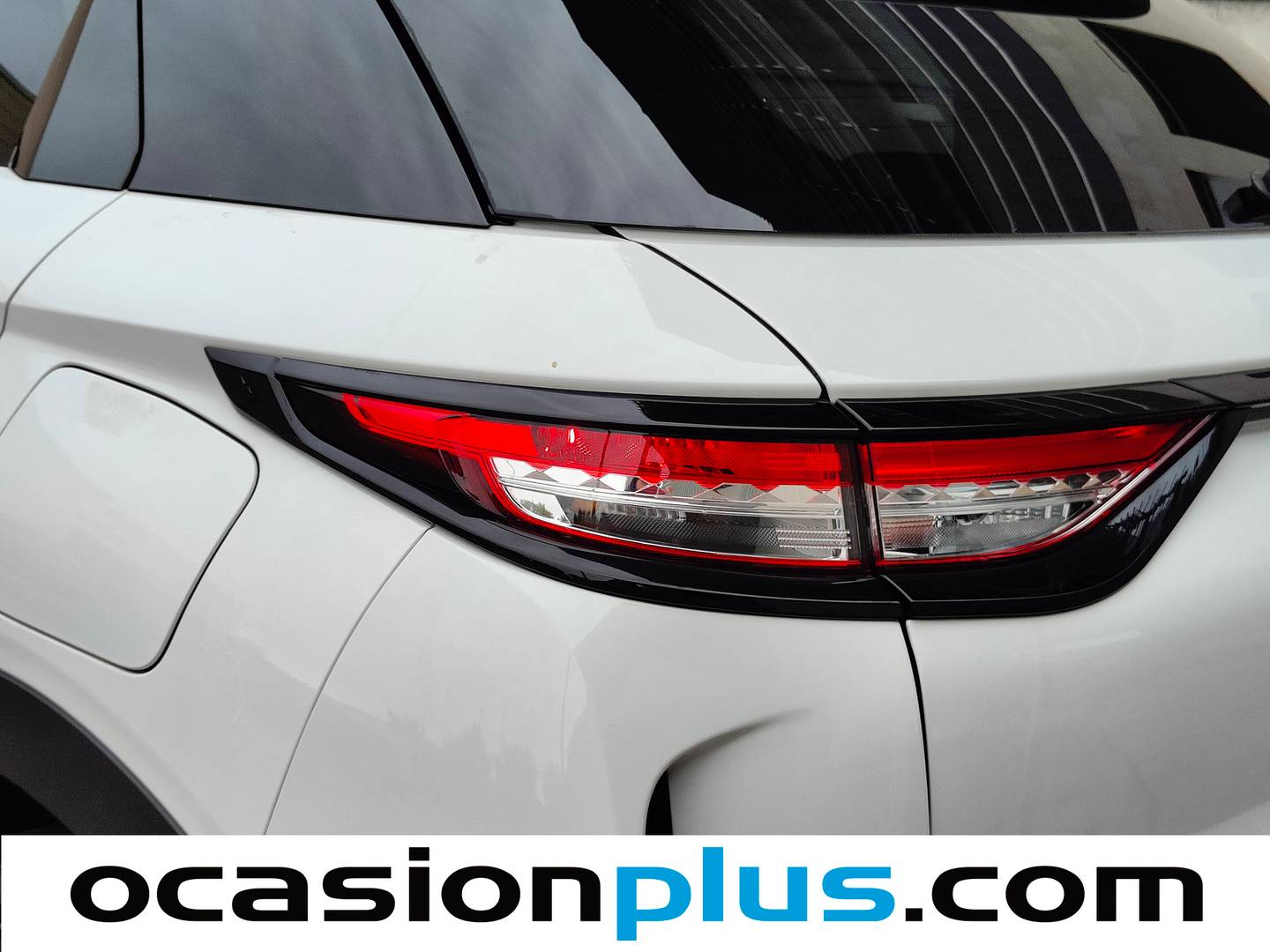 Foto DS DS 3 DS DS3 PureTech 130 Performance Line Auto (130 CV)