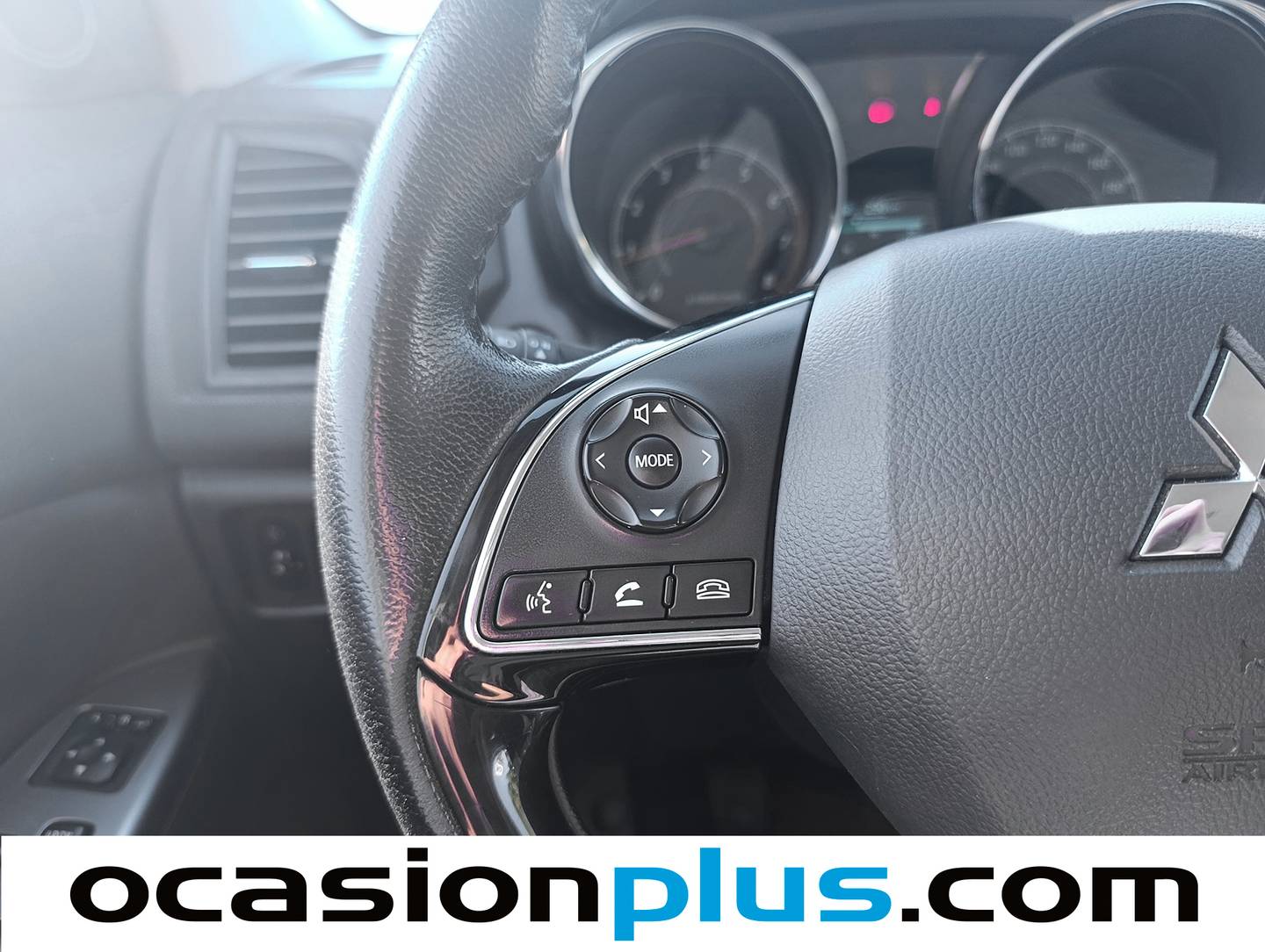 Mitsubishi ASX Mitsubishi ASX 160 MPI Motion (117 CV) seminuevo