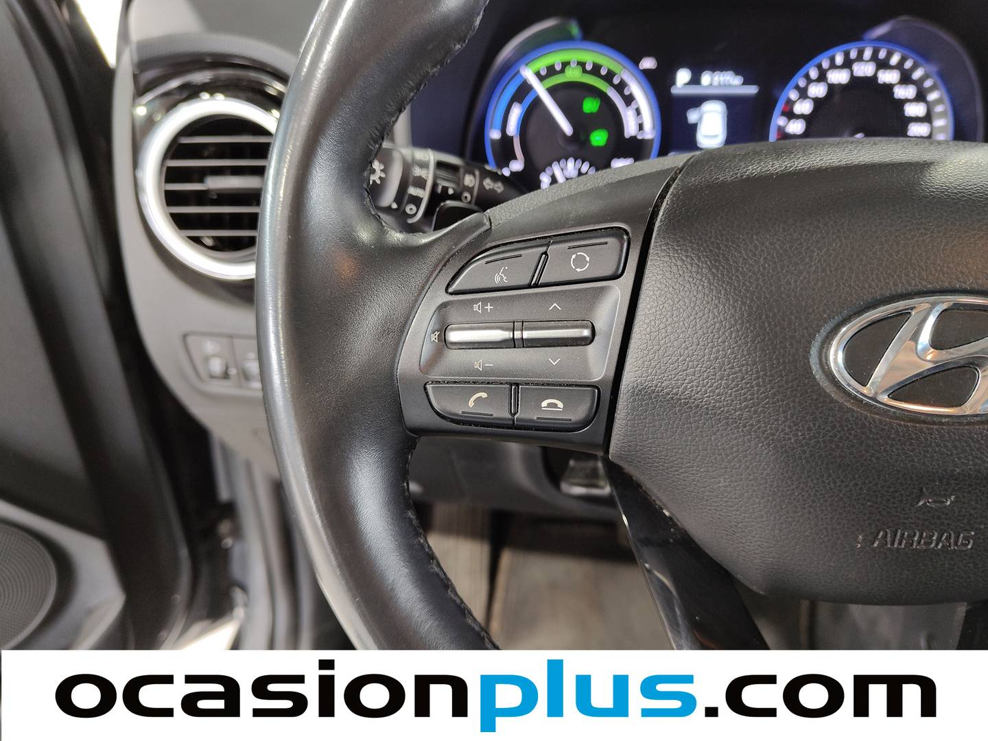 Hyundai Kona Hyundai Kona 1.6 GDI HEV SLE DCT (141 CV) seminuevo