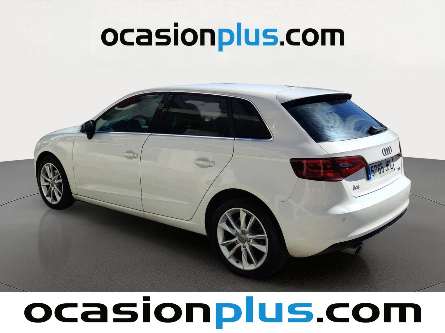 Foto trasera Audi A3 Audi A3 Sportback Advanced 1.6 TDI clean diesel (110 CV) S tronic derecha