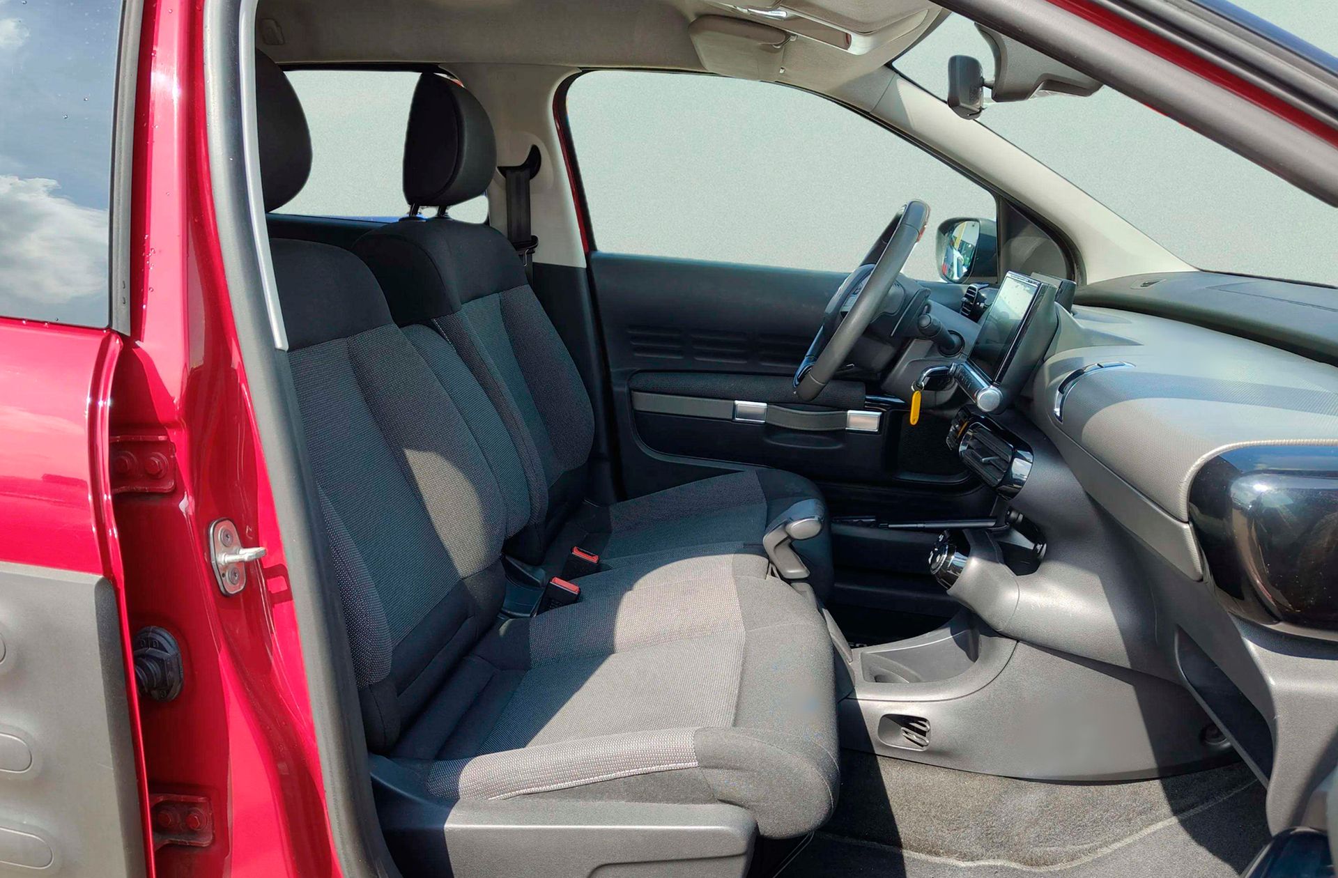 Citroën C4 Cactus BlueHDi 100 Shine ETG6 - foto 17