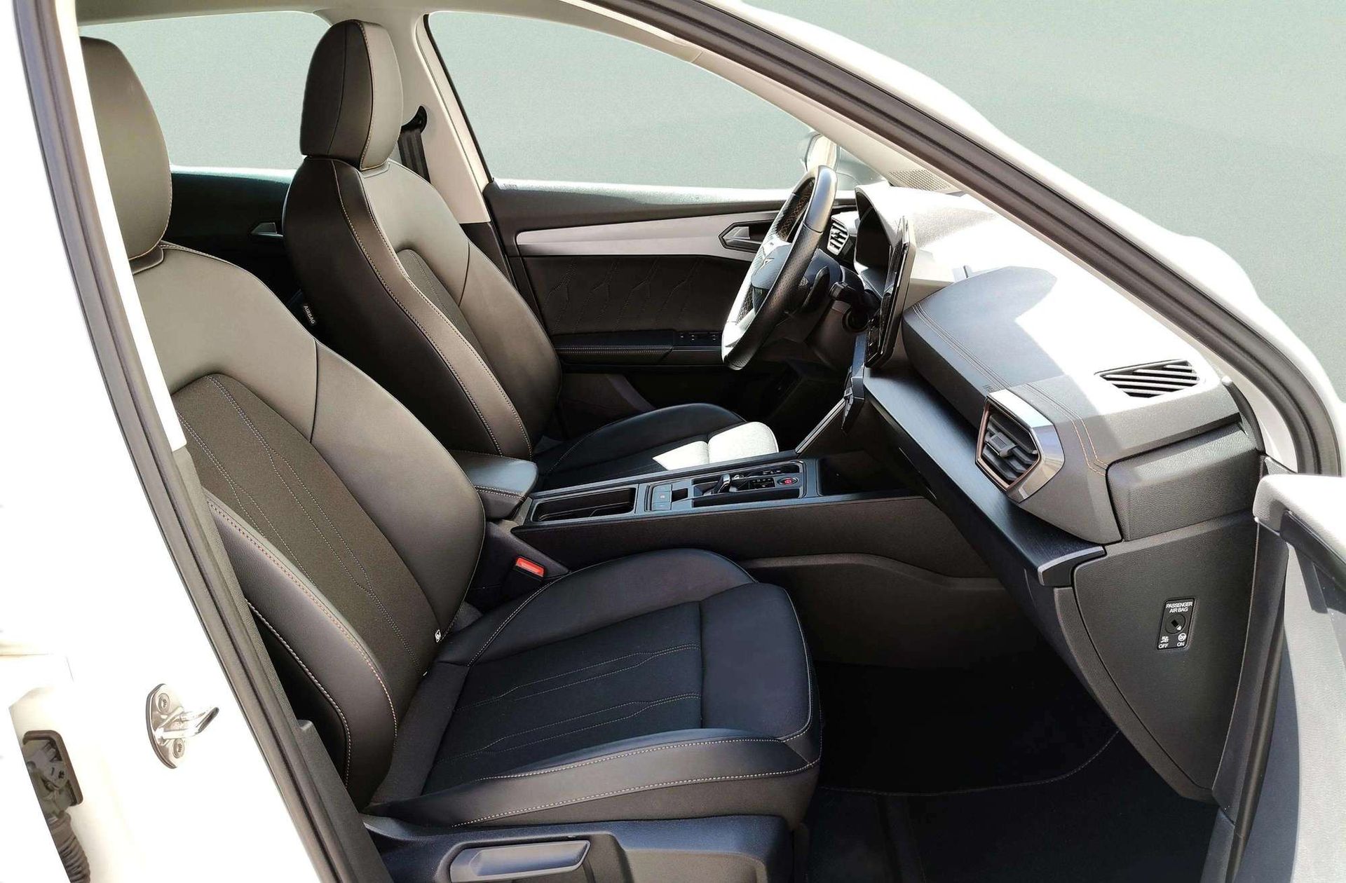 Cupra Formentor 1.4 e-Hybrid DSG - foto 18