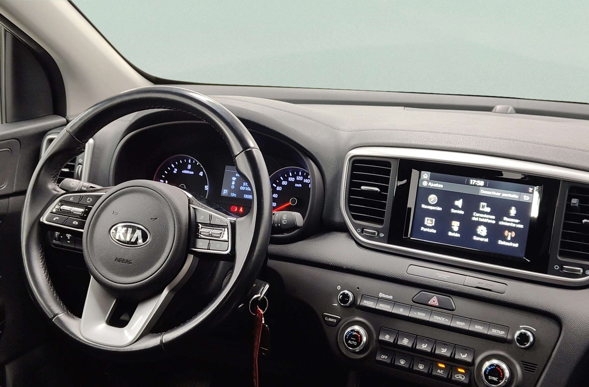 Kia Sportage 1.6 CRDi Business 4x2 DCT - foto 22
