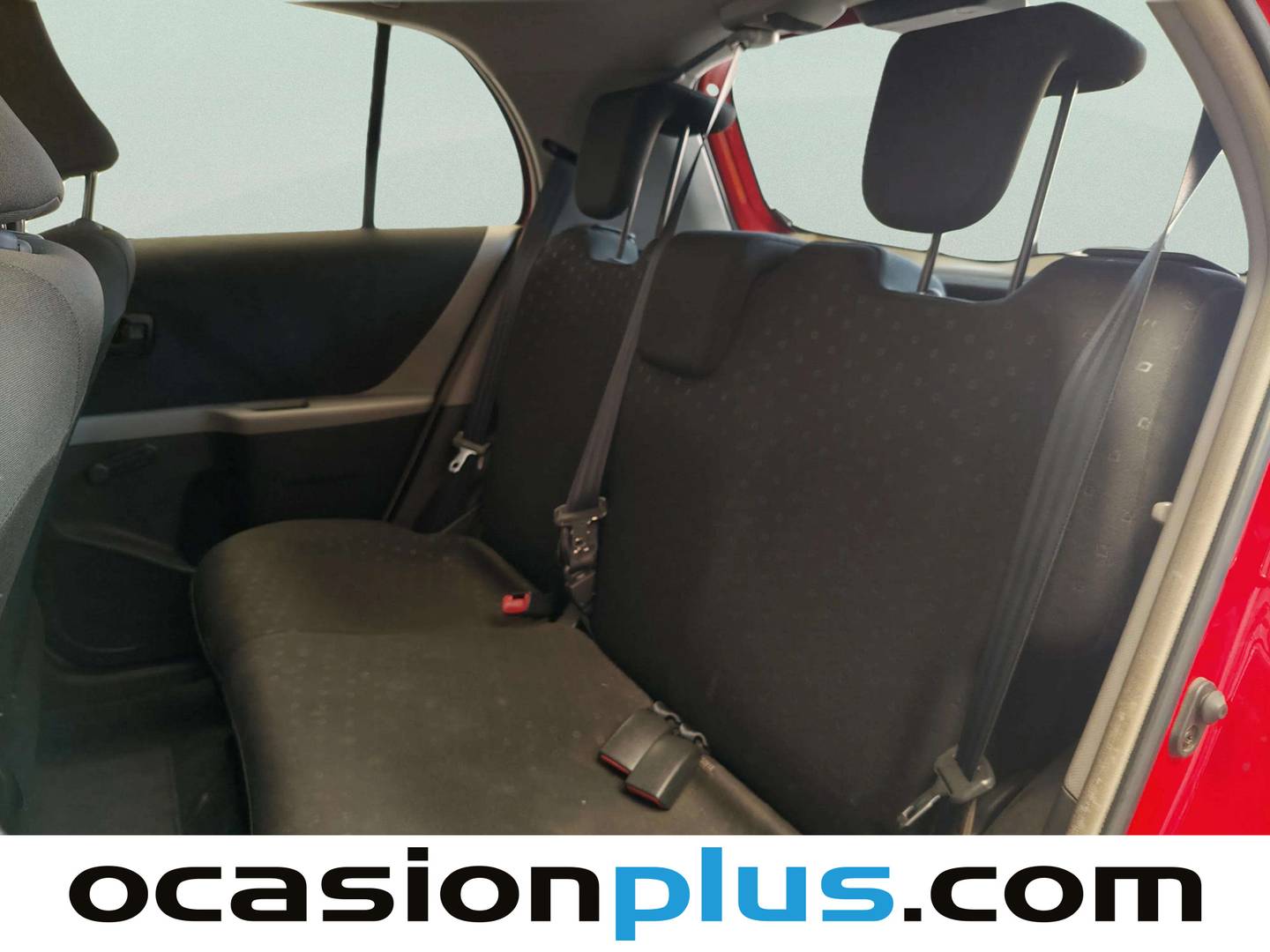 Foto asientos traseros Toyota Yaris Toyota Yaris 1.4 D-4D Yaris (90 CV)