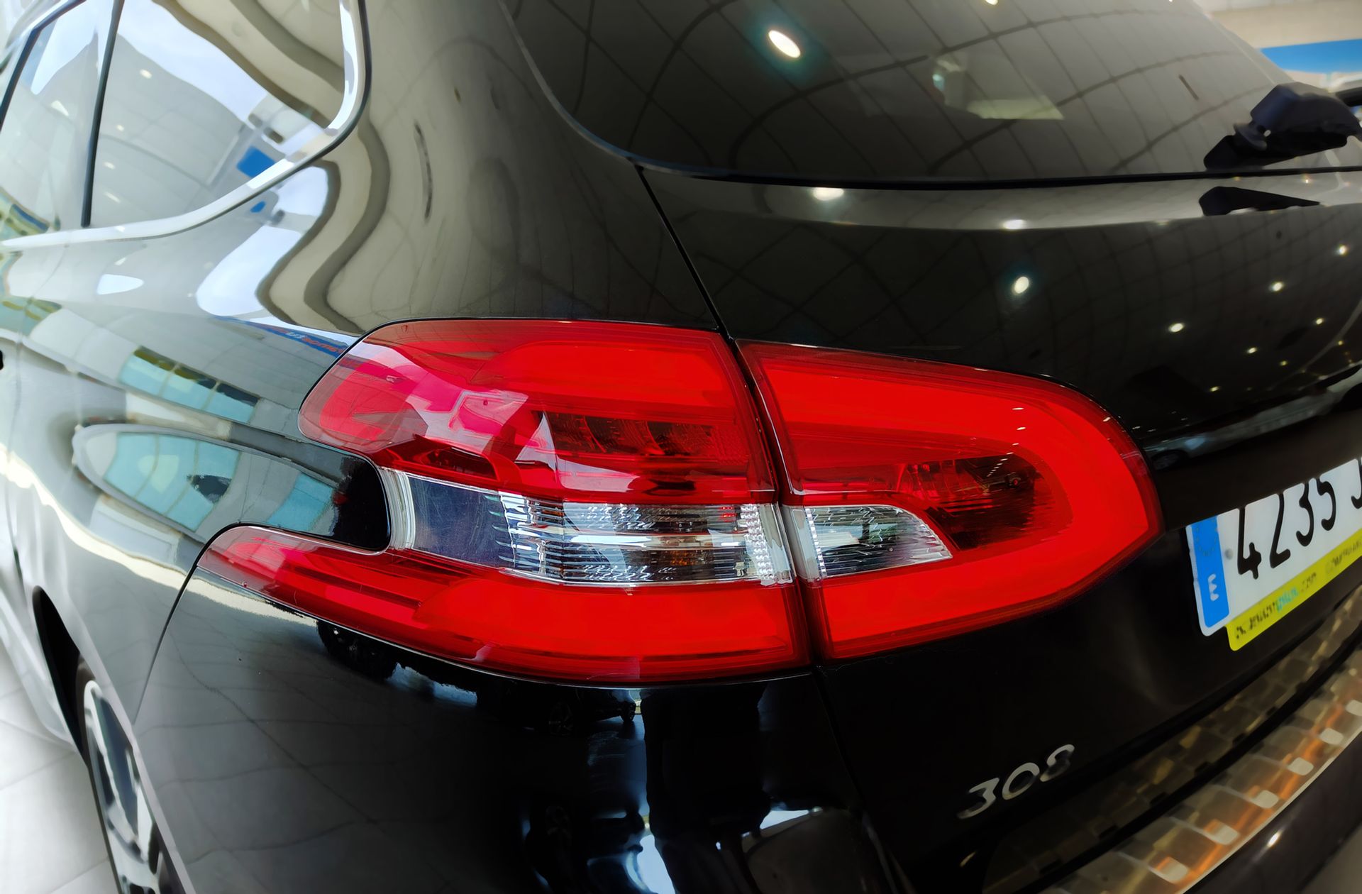Peugeot 308 SW 2.0 BlueHDi GT Line - foto 21