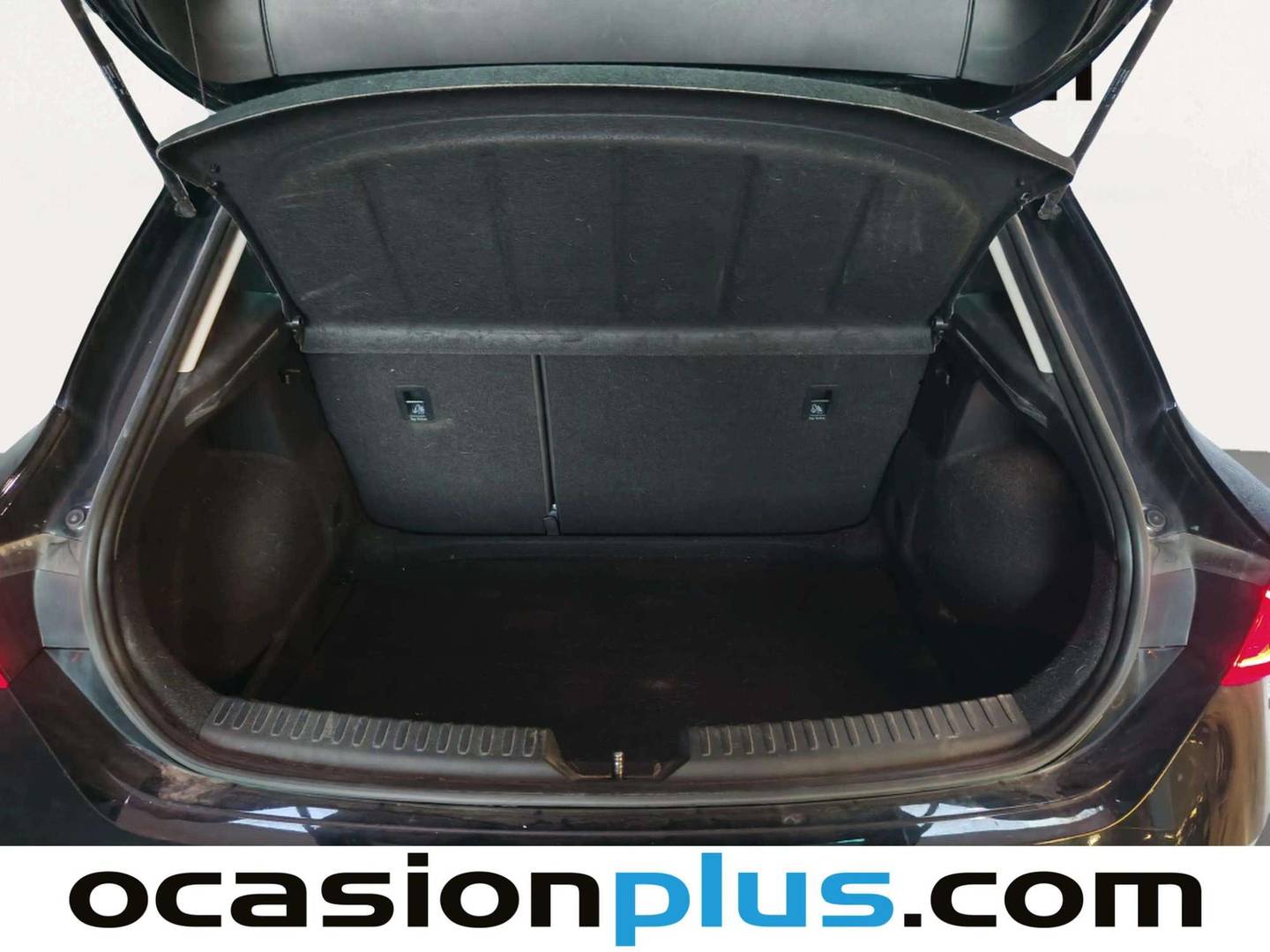 Fotos maletero Seat León Seat León 1.5 TSI S&S Style Go (130 CV)
