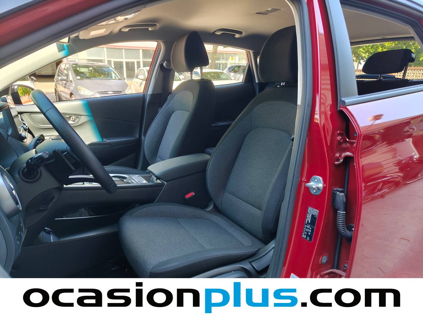 Foto asientos delanteros Hyundai Kona Hyundai Kona EV Tecno  (204 CV)