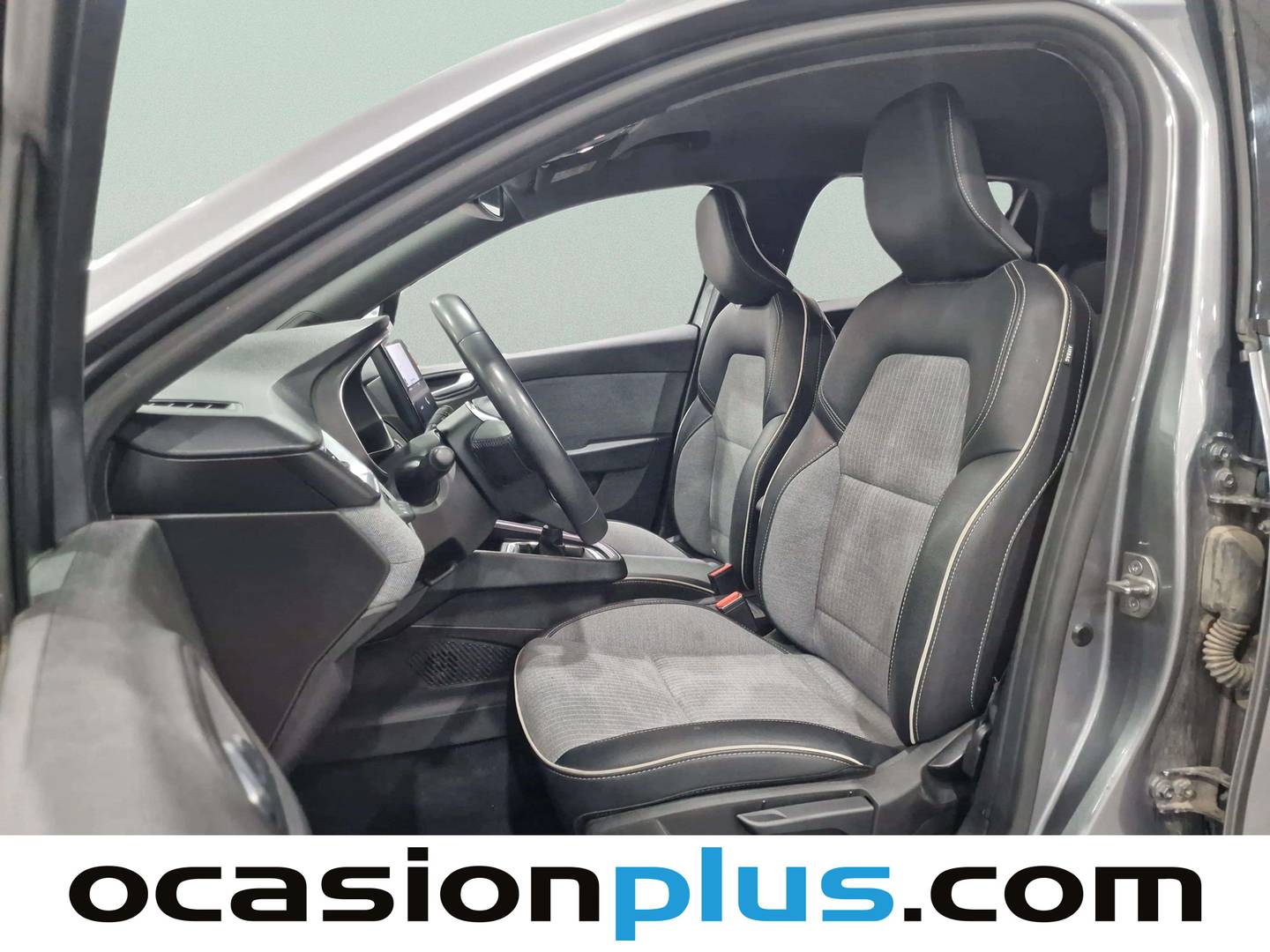 Foto asientos delanteros Renault Clio Renault Clio Techno TCe (90 CV)