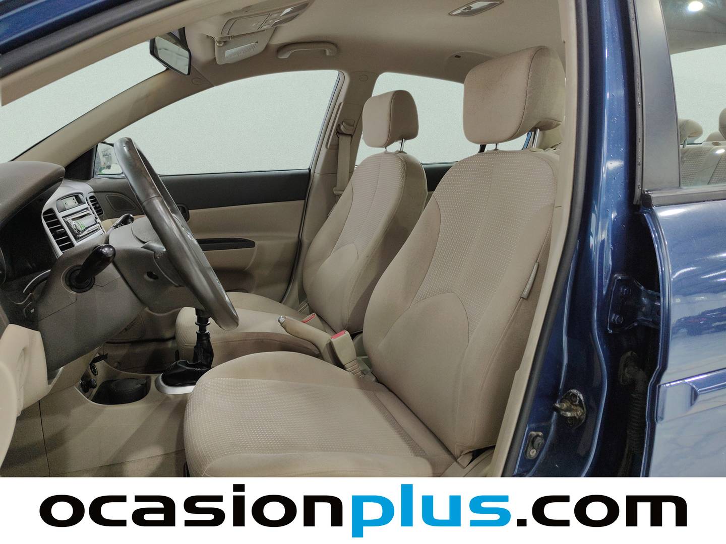 Foto asientos delanteros Hyundai Accent Hyundai Accent 1.5 CRDi VGT GLS (110 CV)