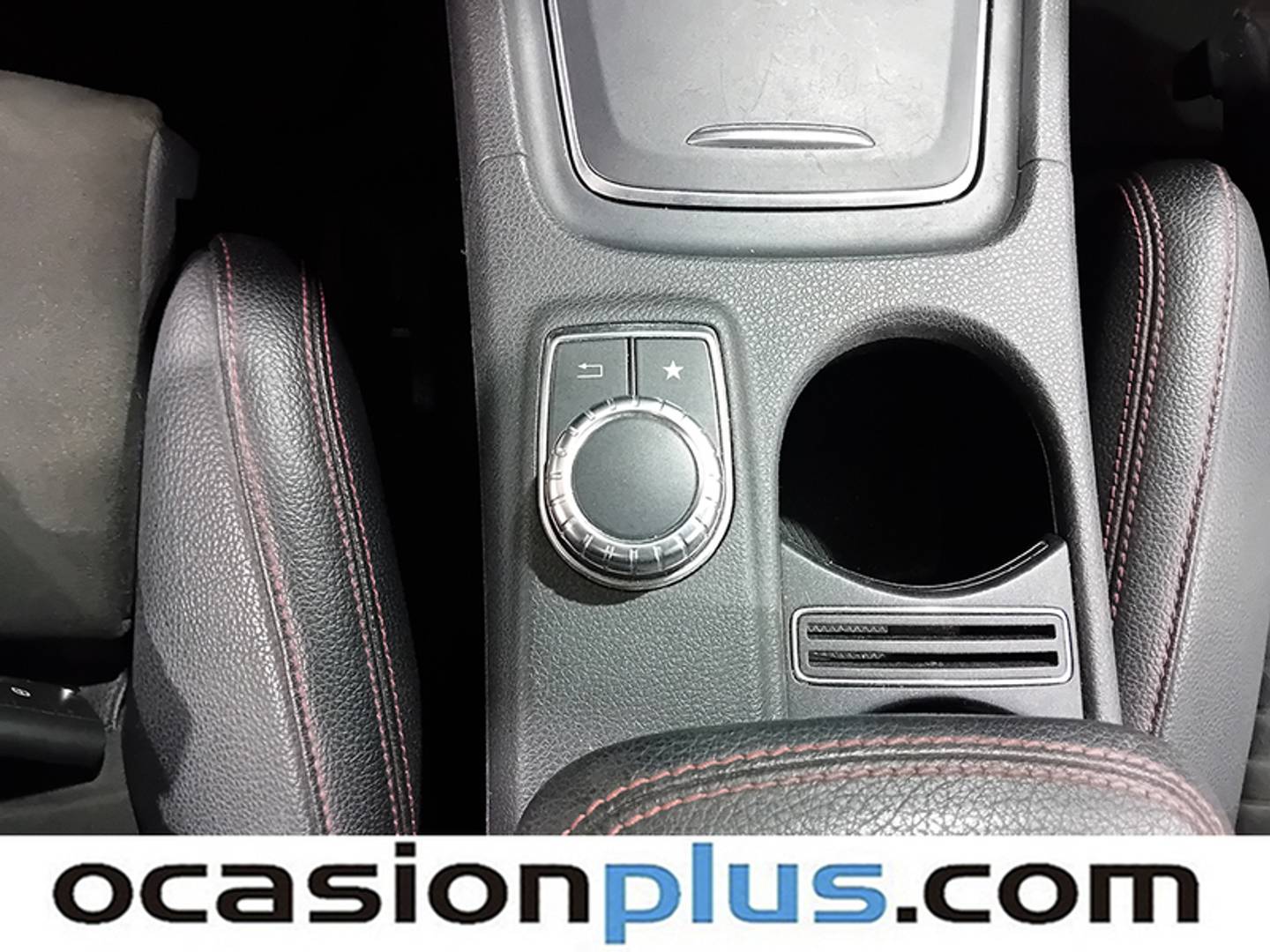 Mercedes Clase A Mercedes Clase A 180 Pack AMG (122 CV) seminuevo