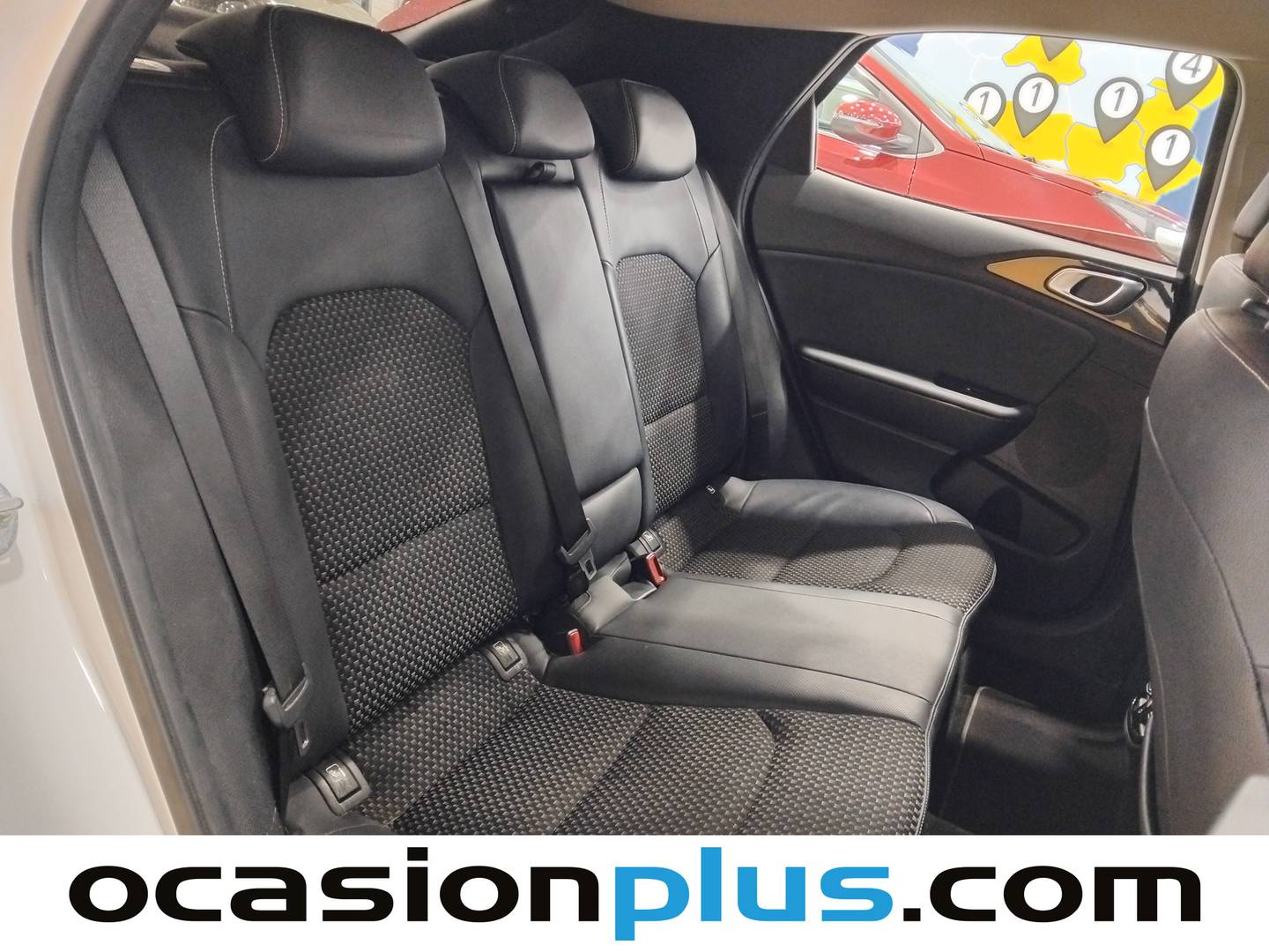 Foto asientos traseros KIA XCeed Kia XCeed 1.0 T-GDi Tech  (120 CV)