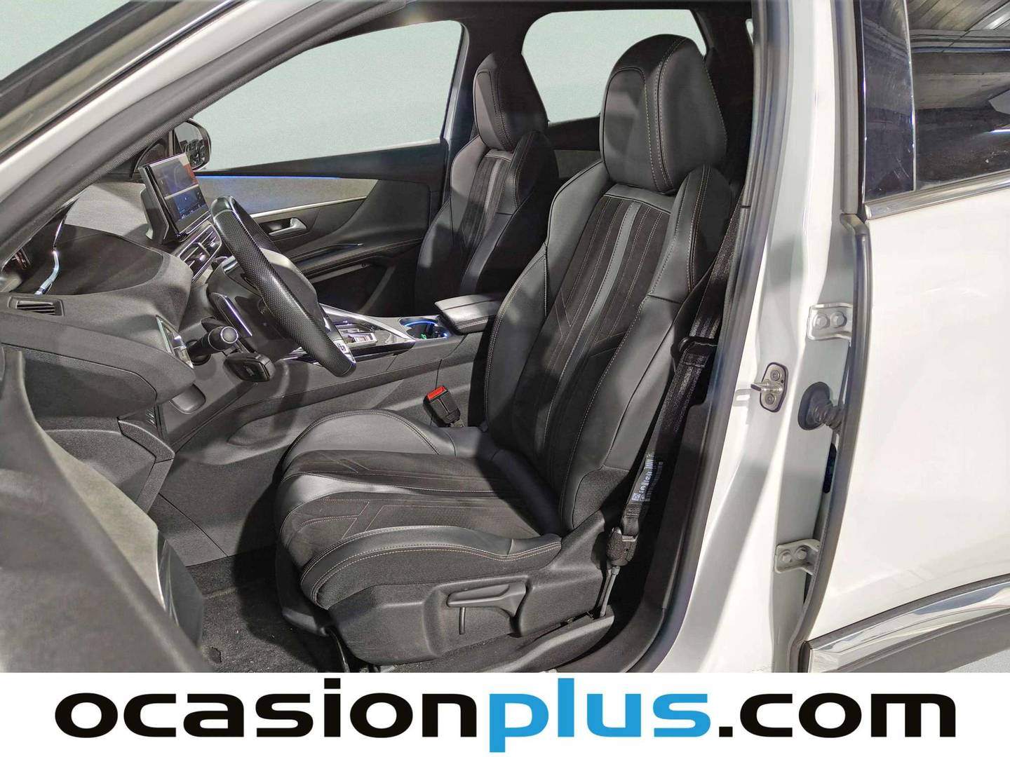 Foto Peugeot 3008 Peugeot 3008 BlueHDi 130 S&S GT EAT8 (130 CV)