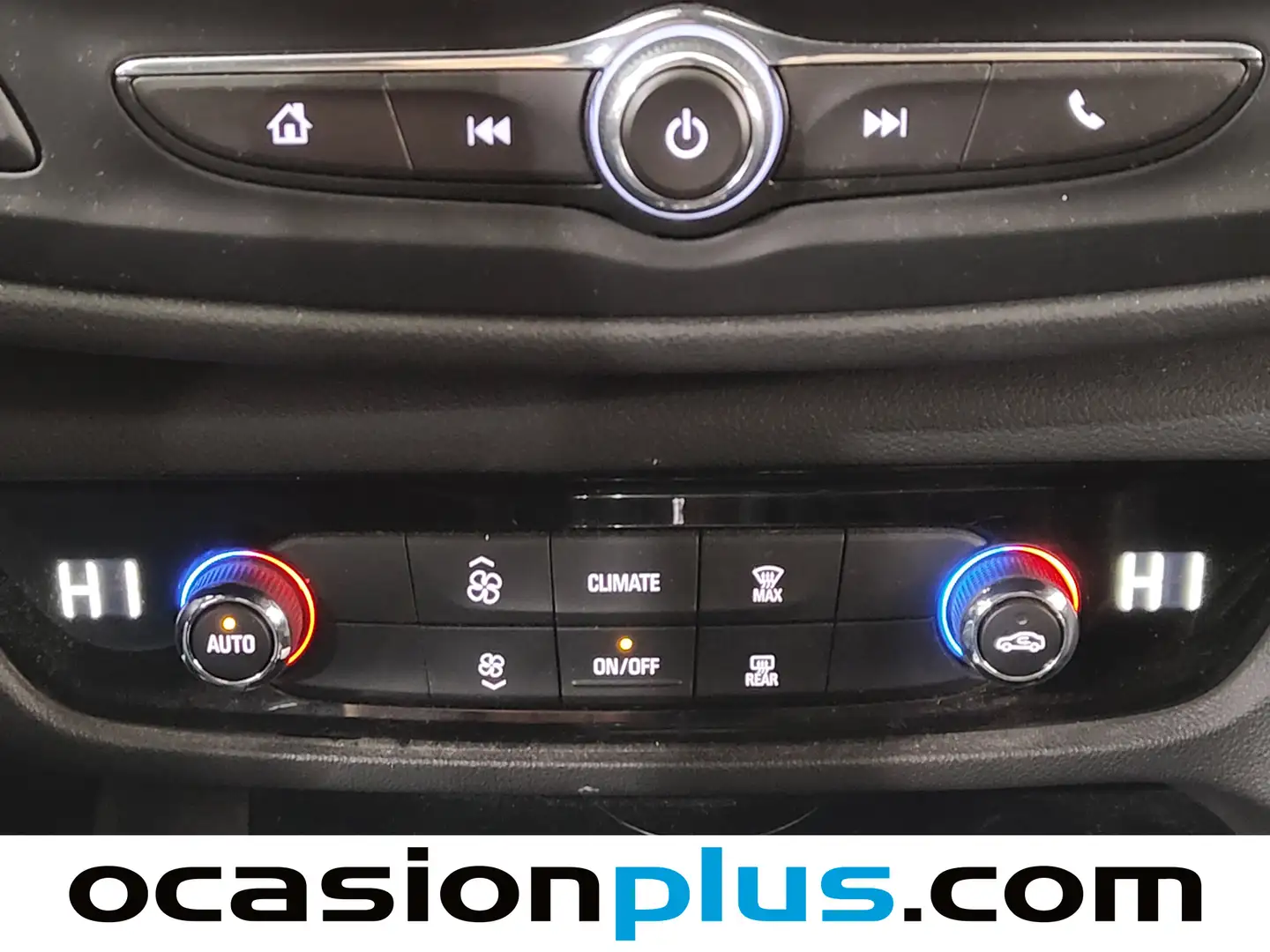 Foto Opel Insignia Opel Insignia Sports Tourer 1.5 D DVH Business Edition AT8 (122 CV)