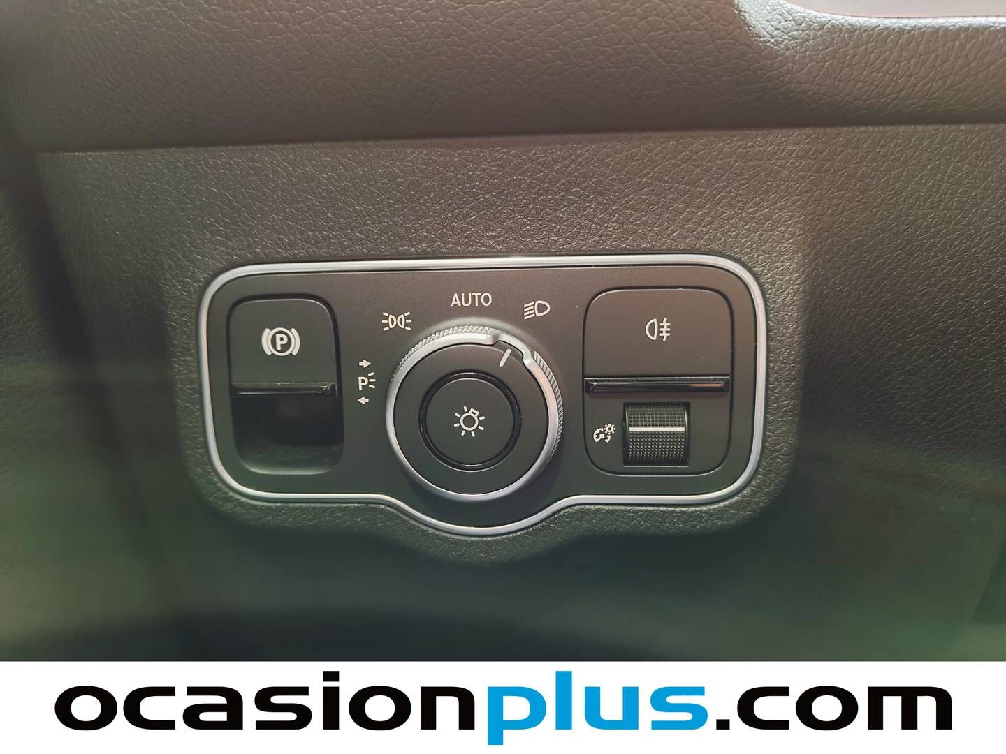 Mercedes GLB Mercedes GLB 220 D 4MATIC (190 CV) PACK AMG 7 PLAZAS km 0